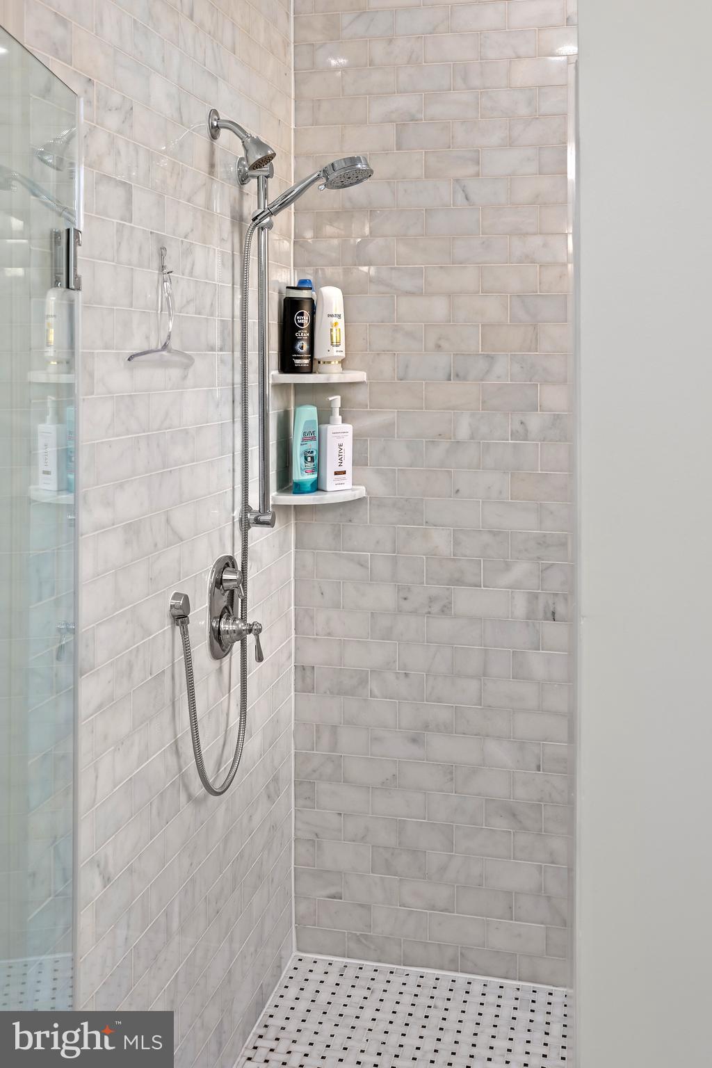 ELK CREEK LANDING - Residential