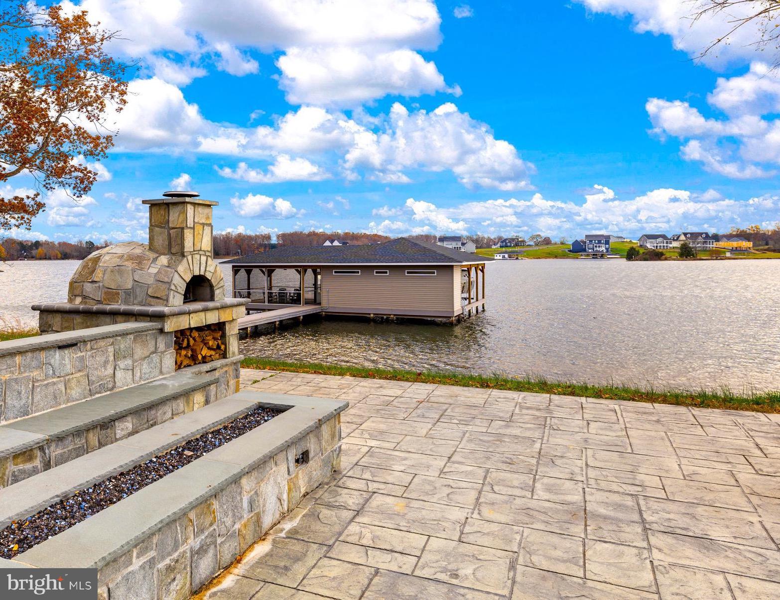 ELK CREEK LANDING - Residential