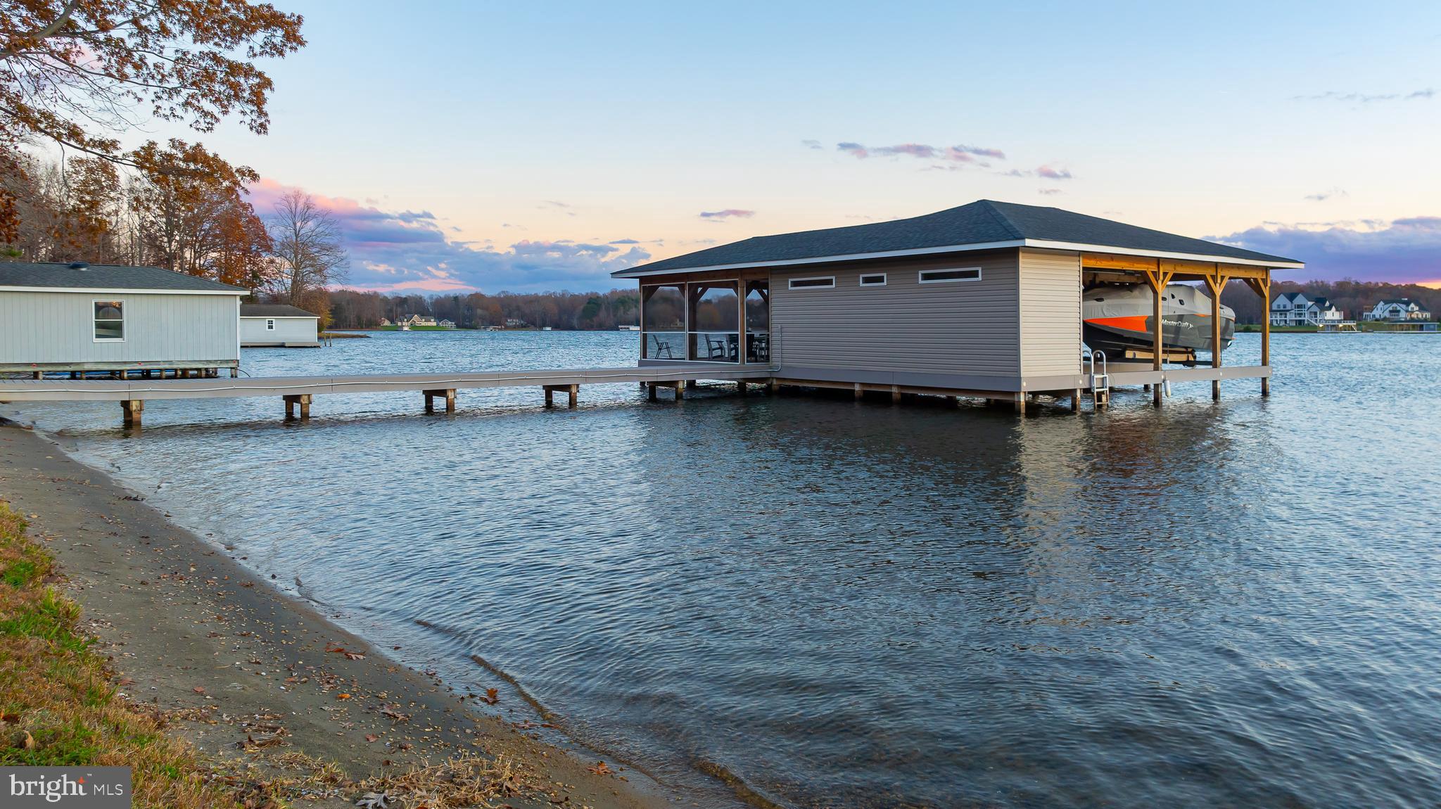 ELK CREEK LANDING - Residential
