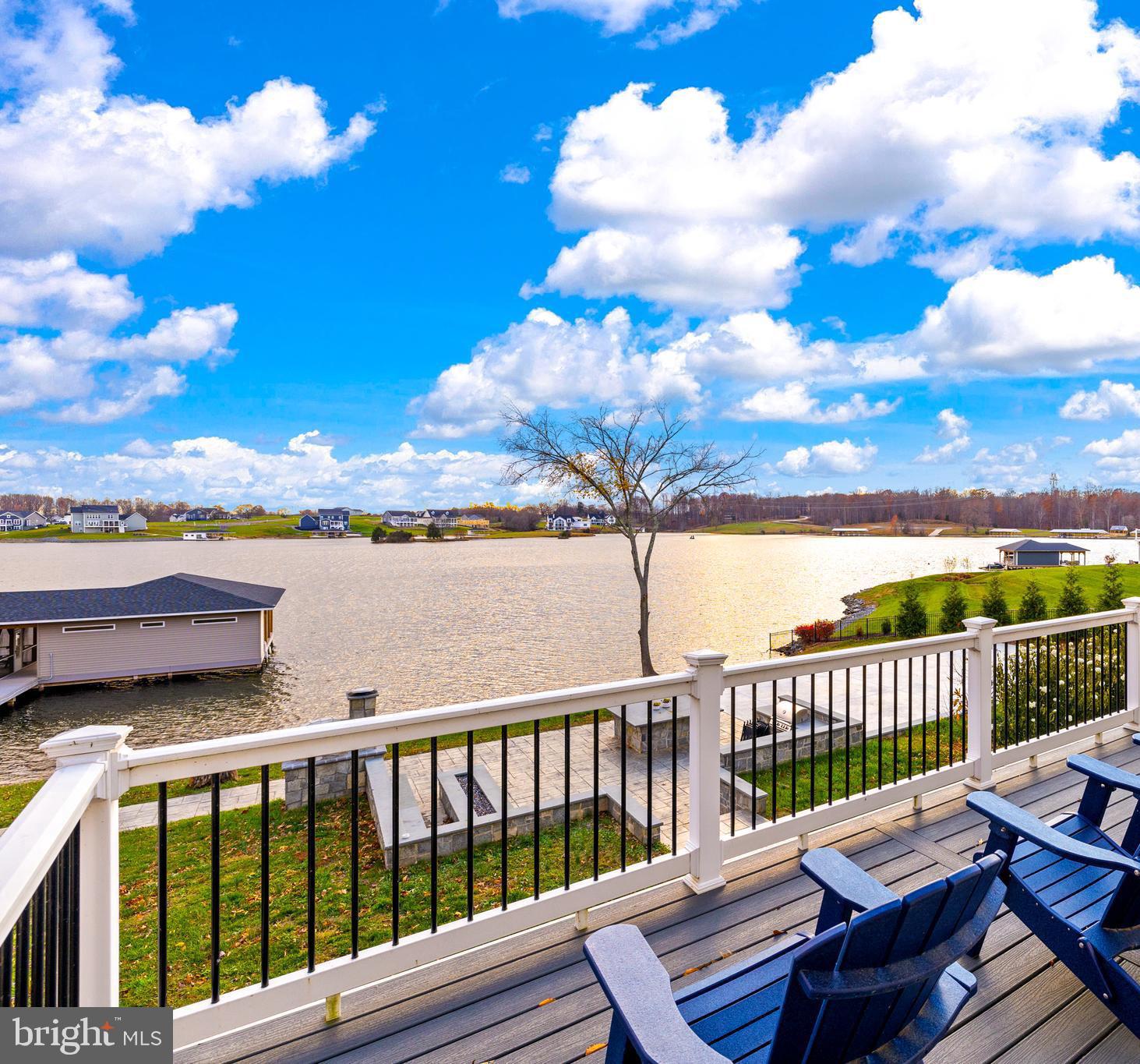 ELK CREEK LANDING - Residential