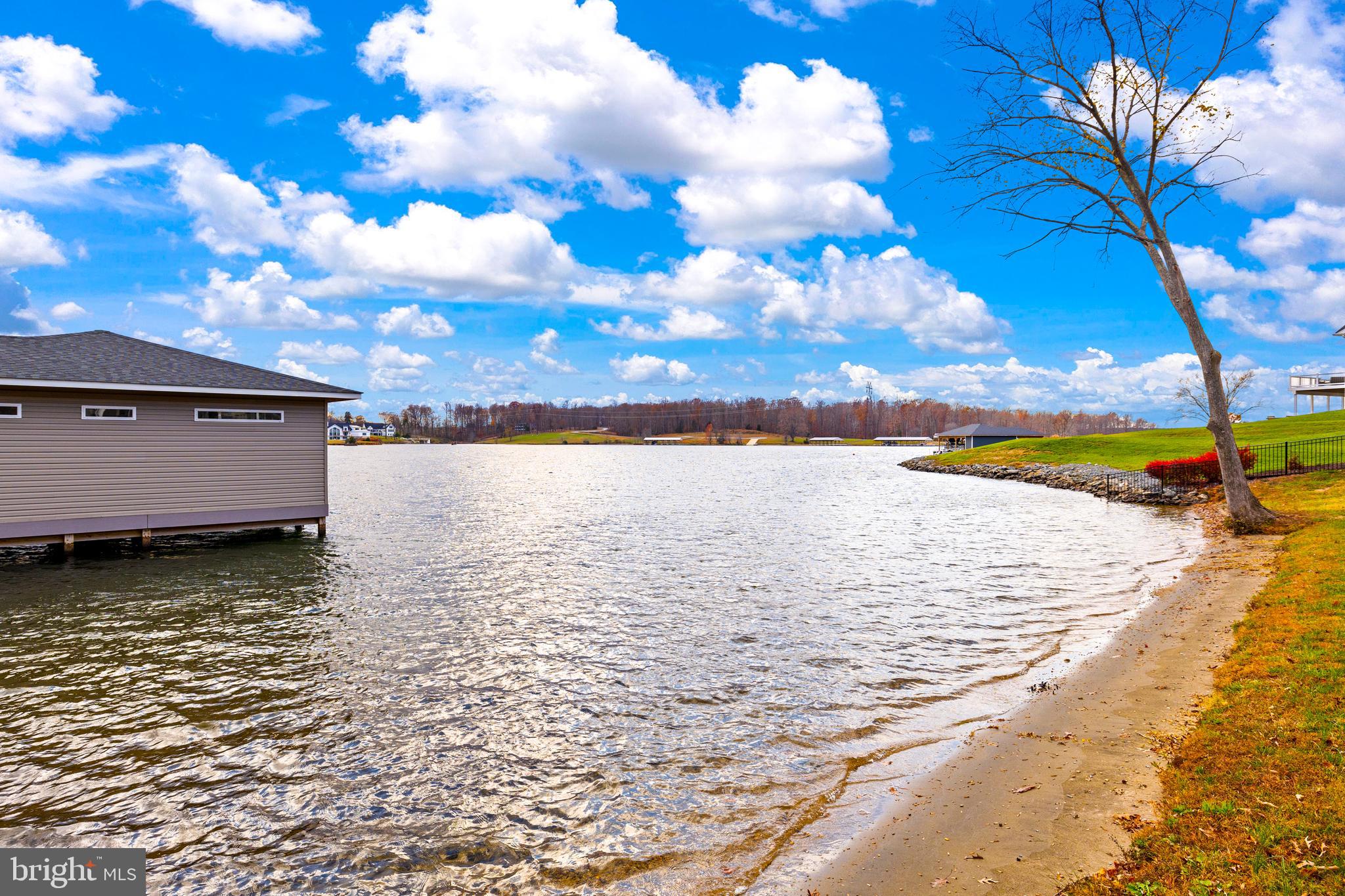 ELK CREEK LANDING - Residential