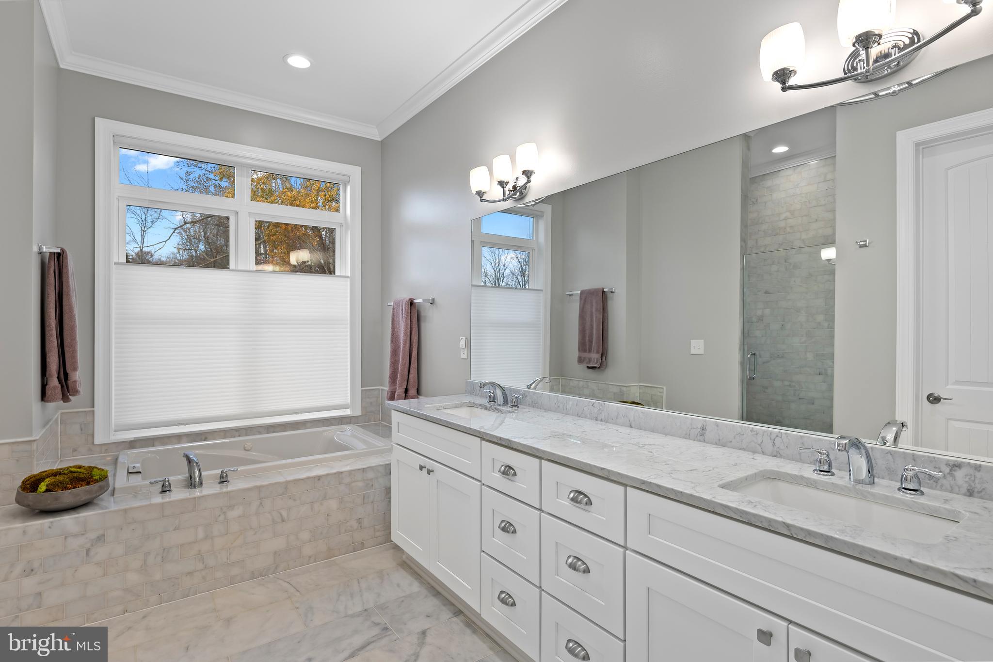 ELK CREEK LANDING - Residential