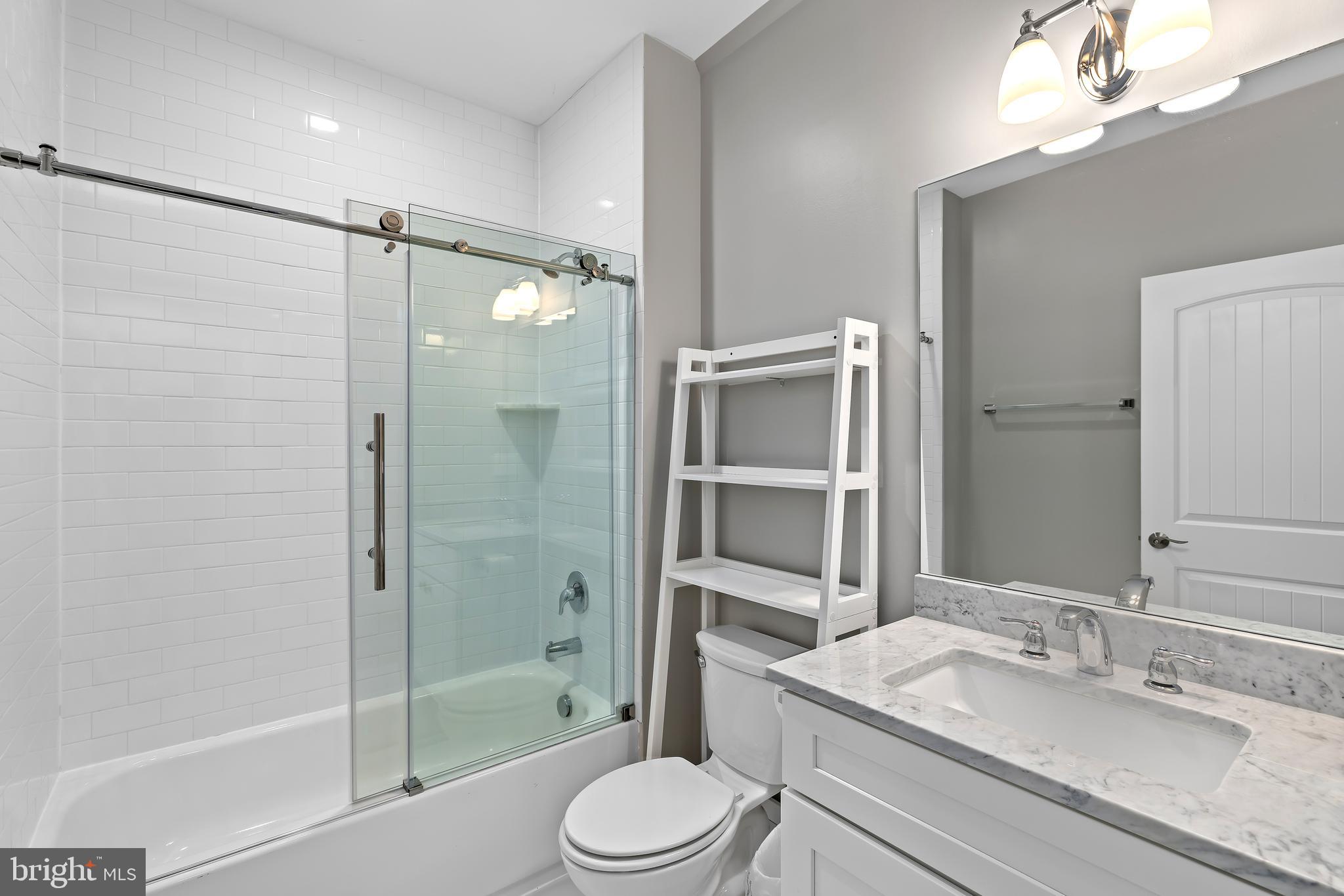 ELK CREEK LANDING - Residential