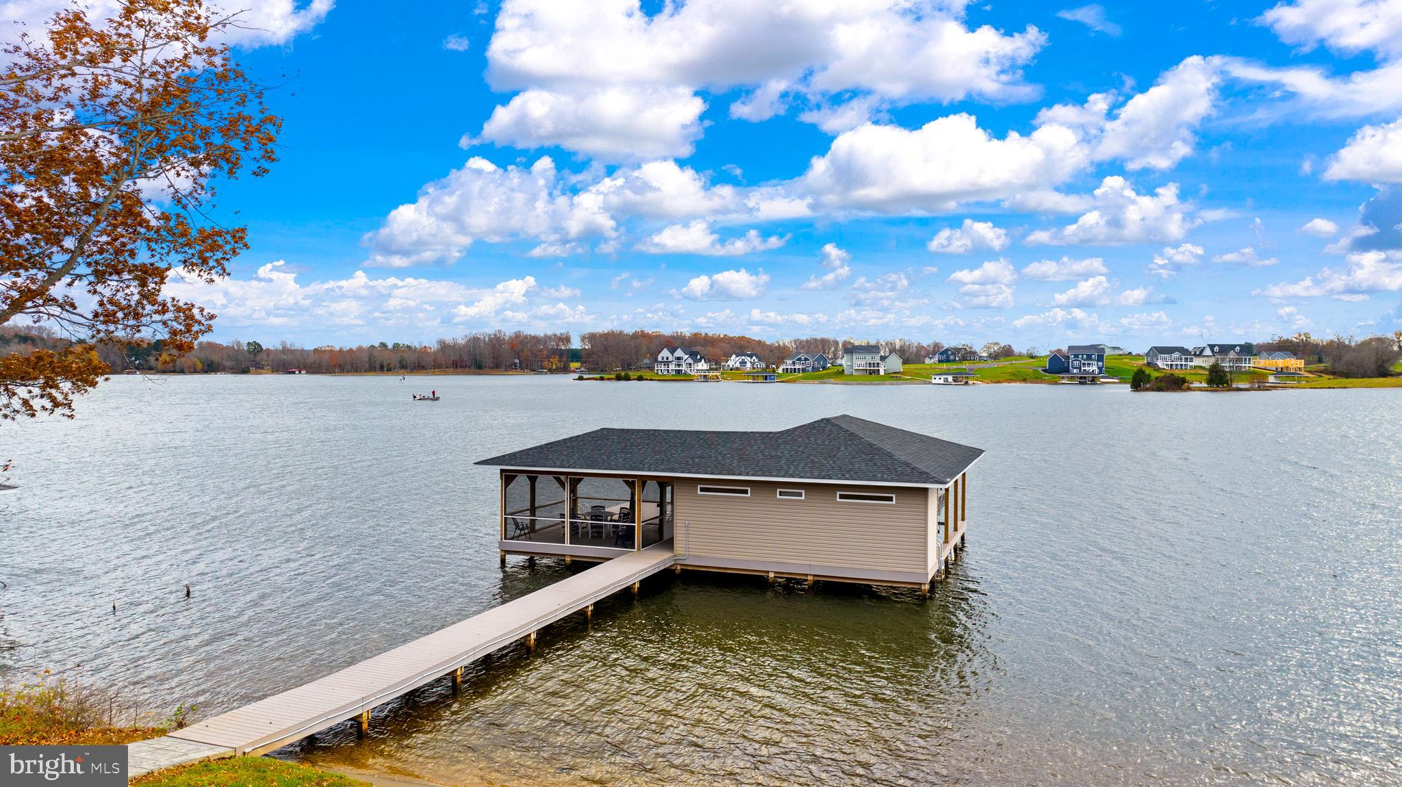 ELK CREEK LANDING - Residential