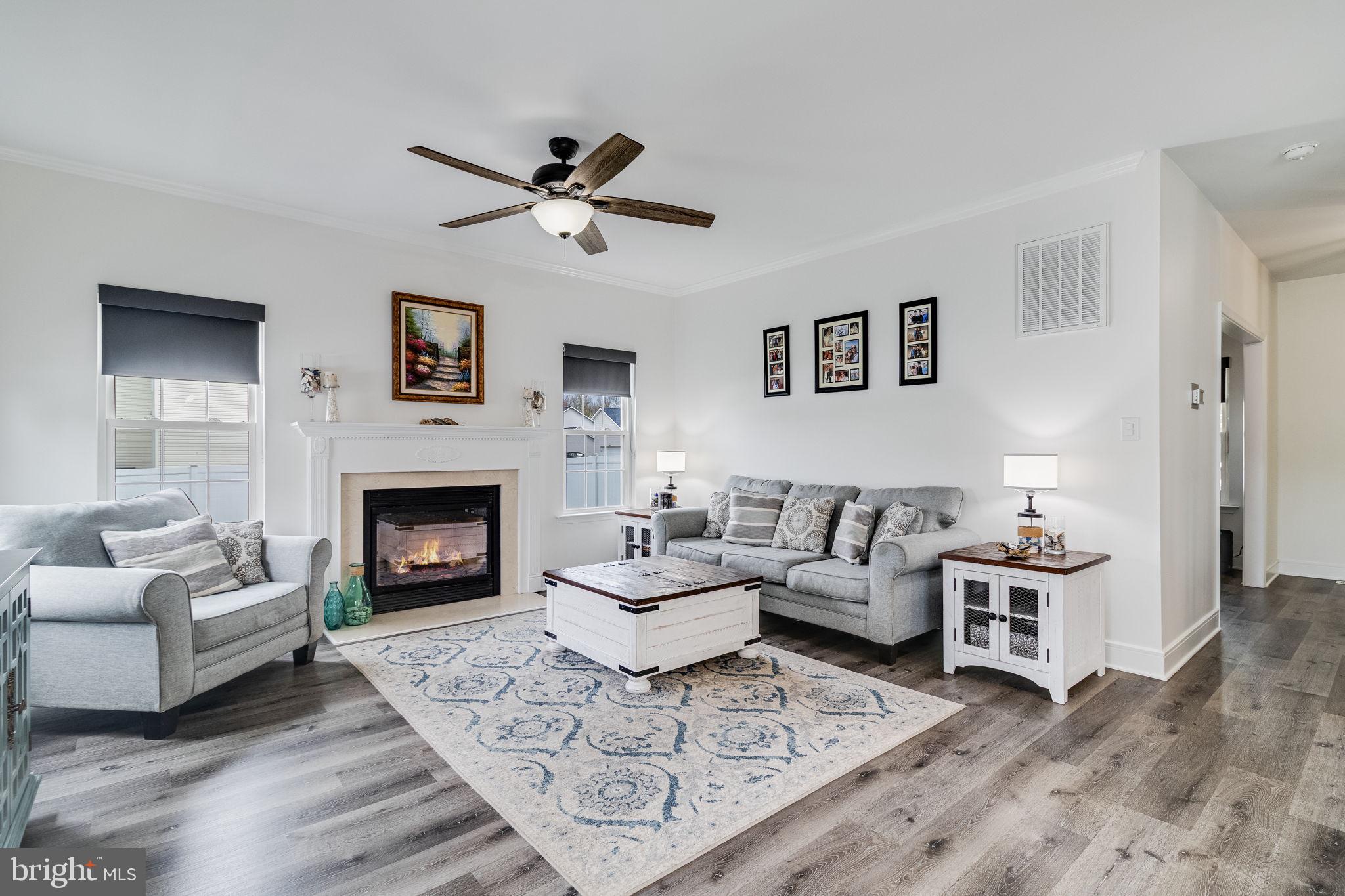 MEADOW LAKE - Residential