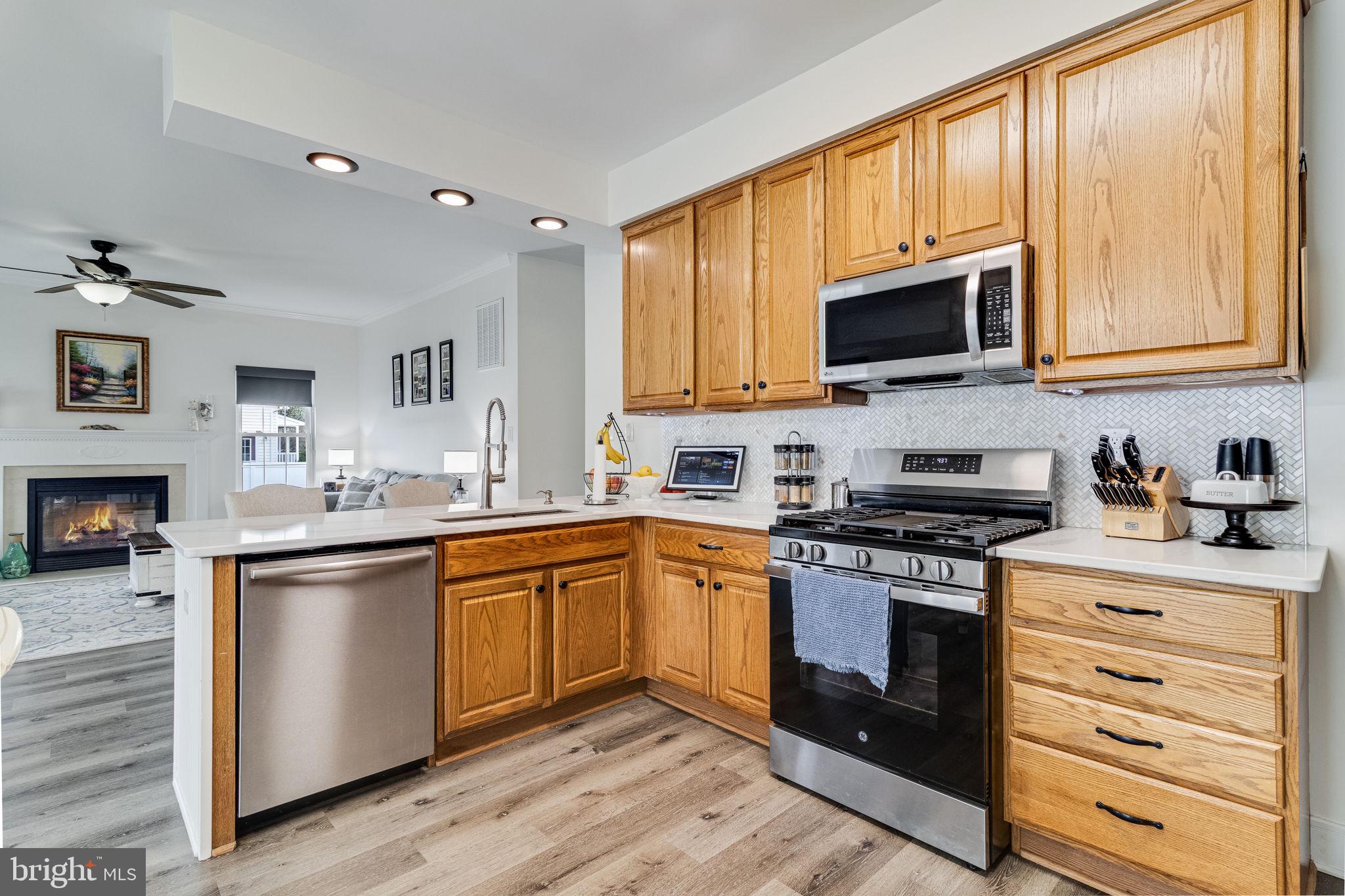 MEADOW LAKE - Residential