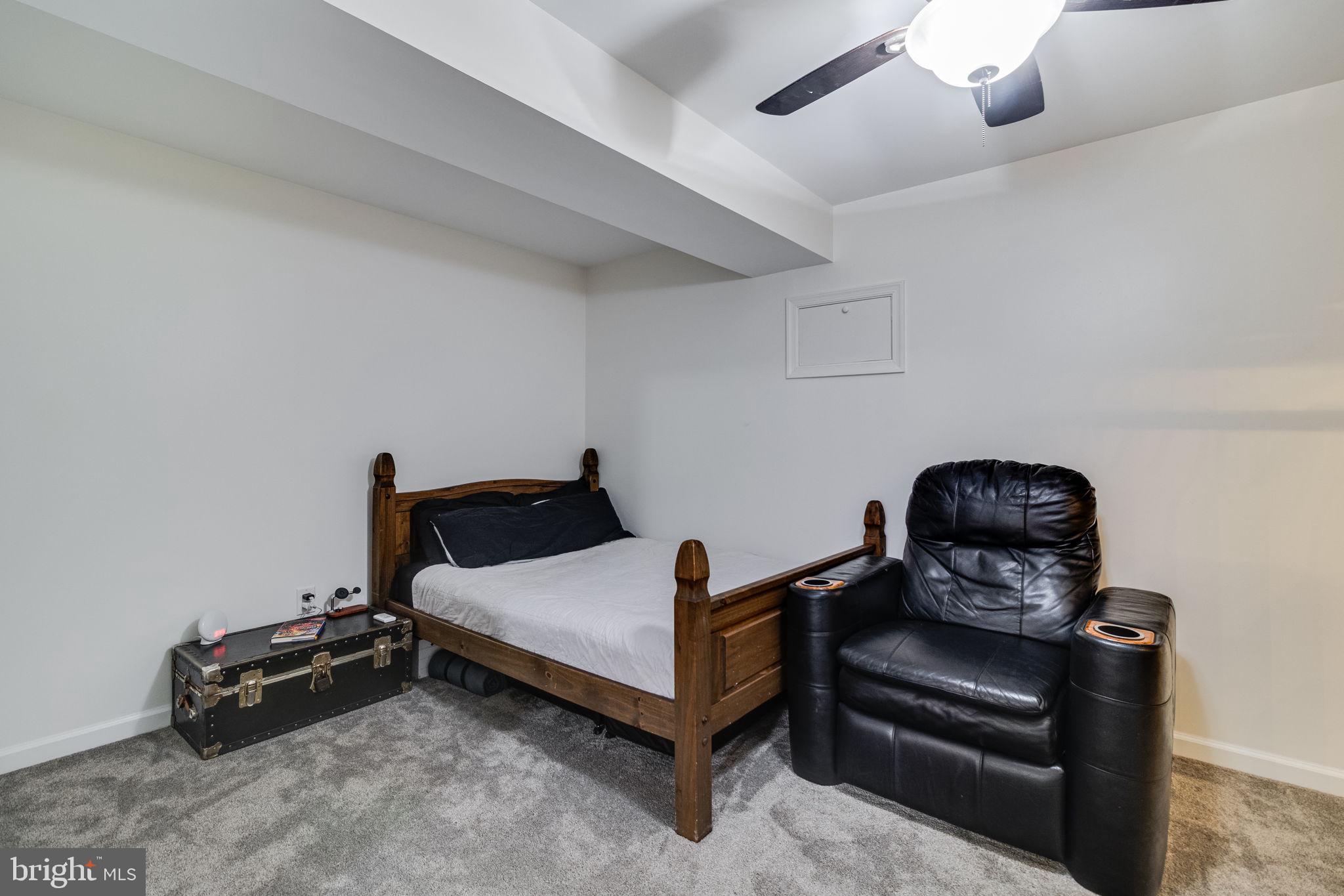 MEADOW LAKE - Residential