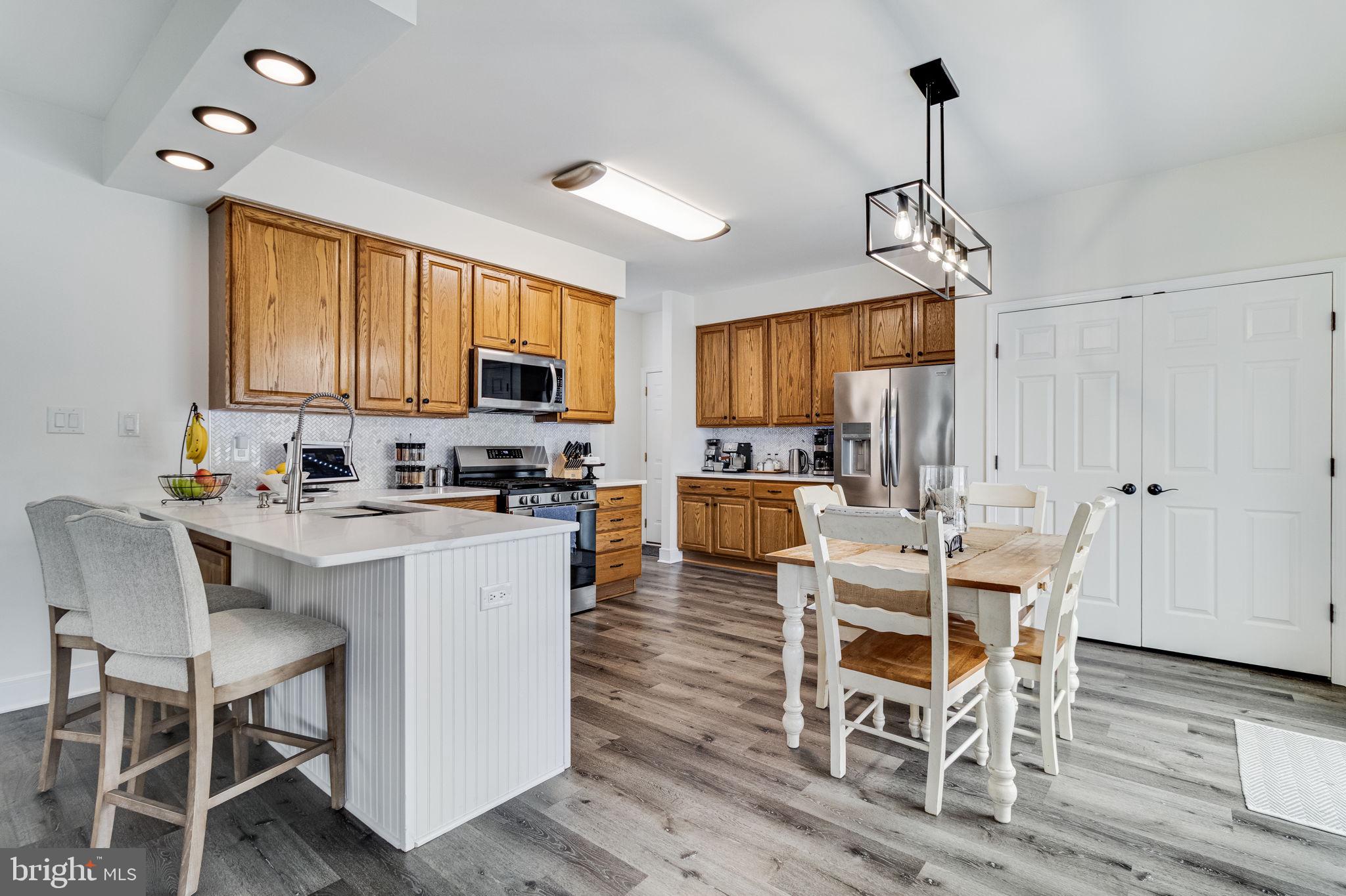 MEADOW LAKE - Residential