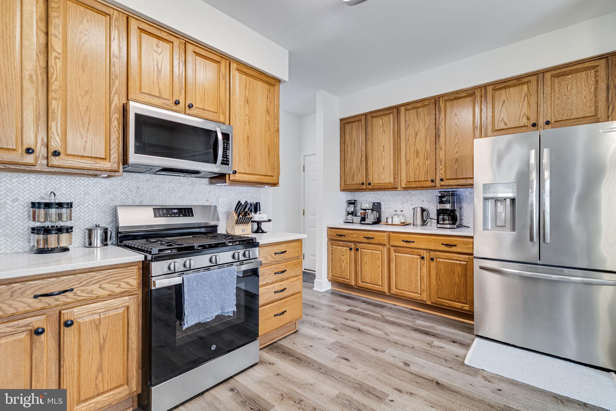 MEADOW LAKE - Residential