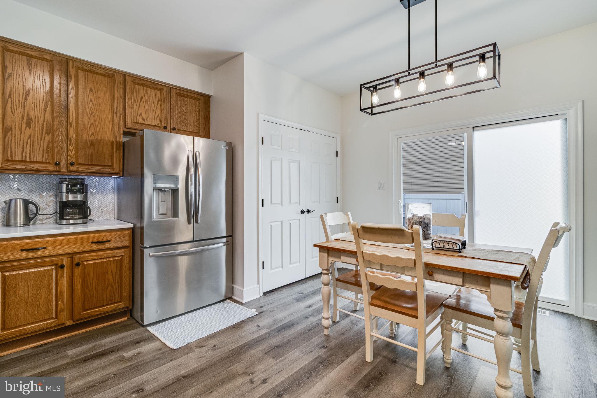 MEADOW LAKE - Residential