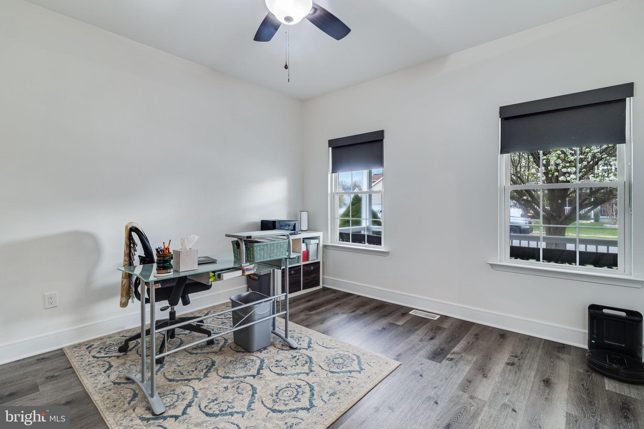 MEADOW LAKE - Residential