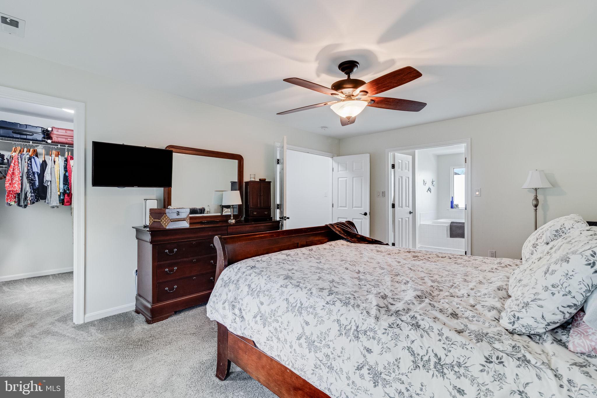 MEADOW LAKE - Residential