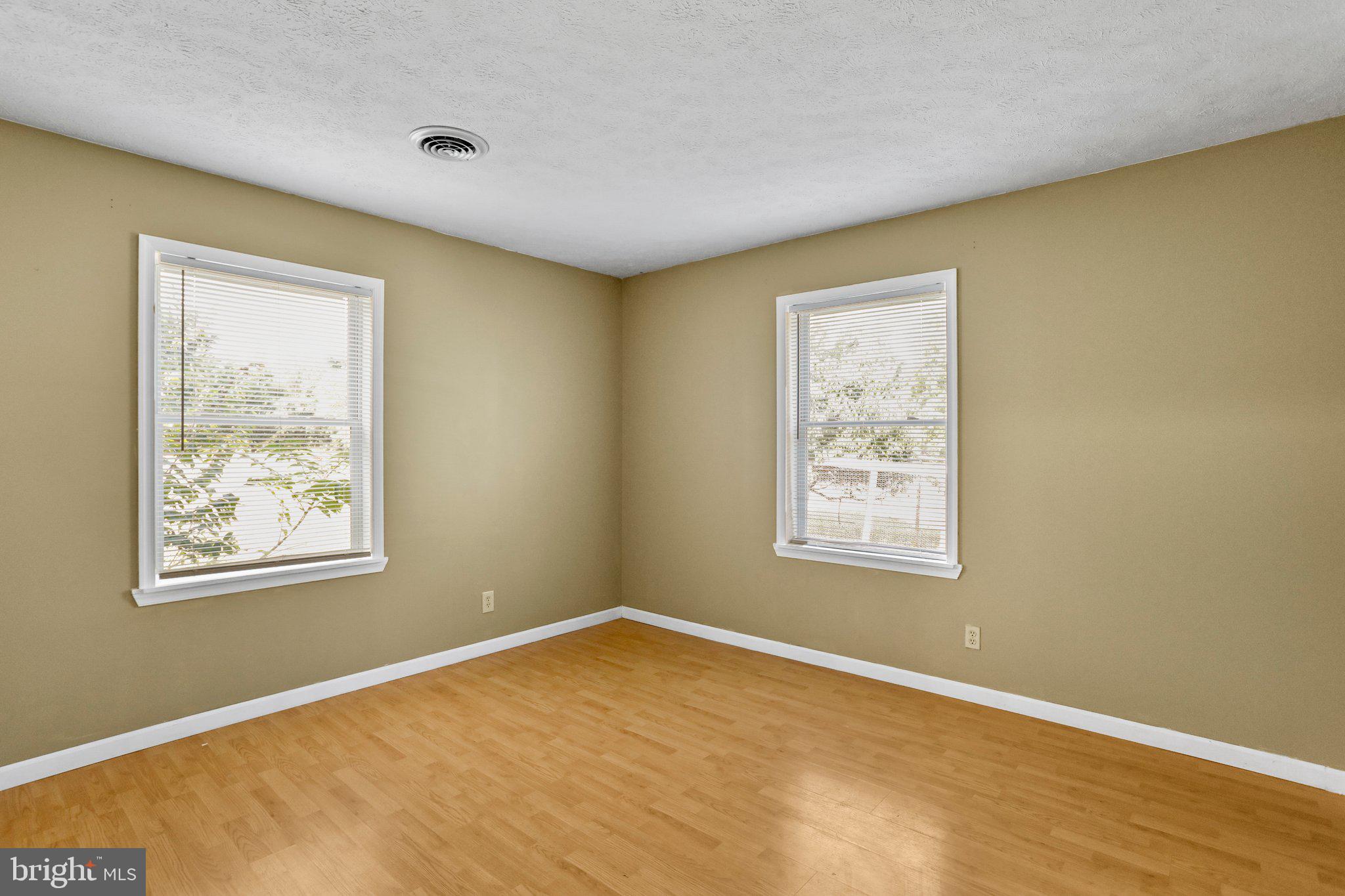 COOLFONT AT SLEEPY CREEK - Residential