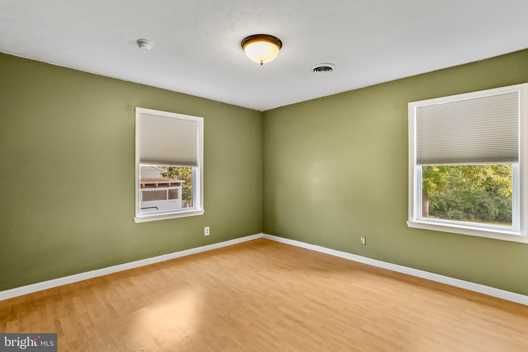 COOLFONT AT SLEEPY CREEK - Residential