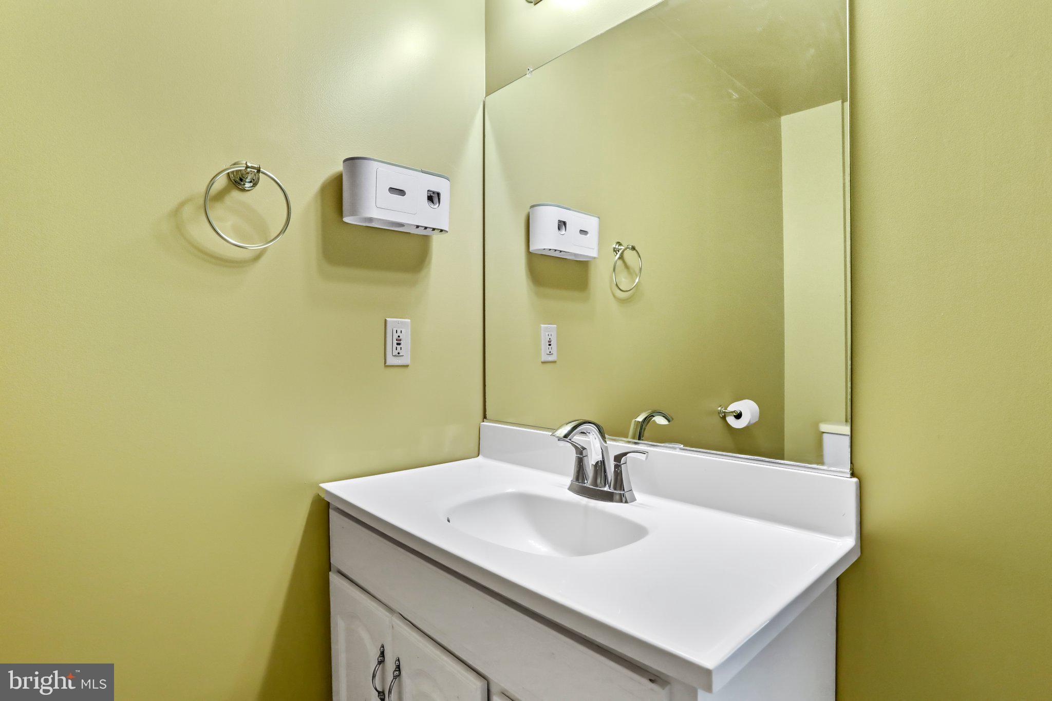 COOLFONT AT SLEEPY CREEK - Residential