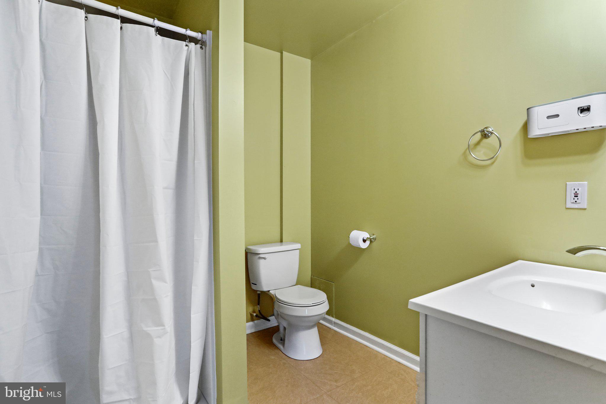 COOLFONT AT SLEEPY CREEK - Residential