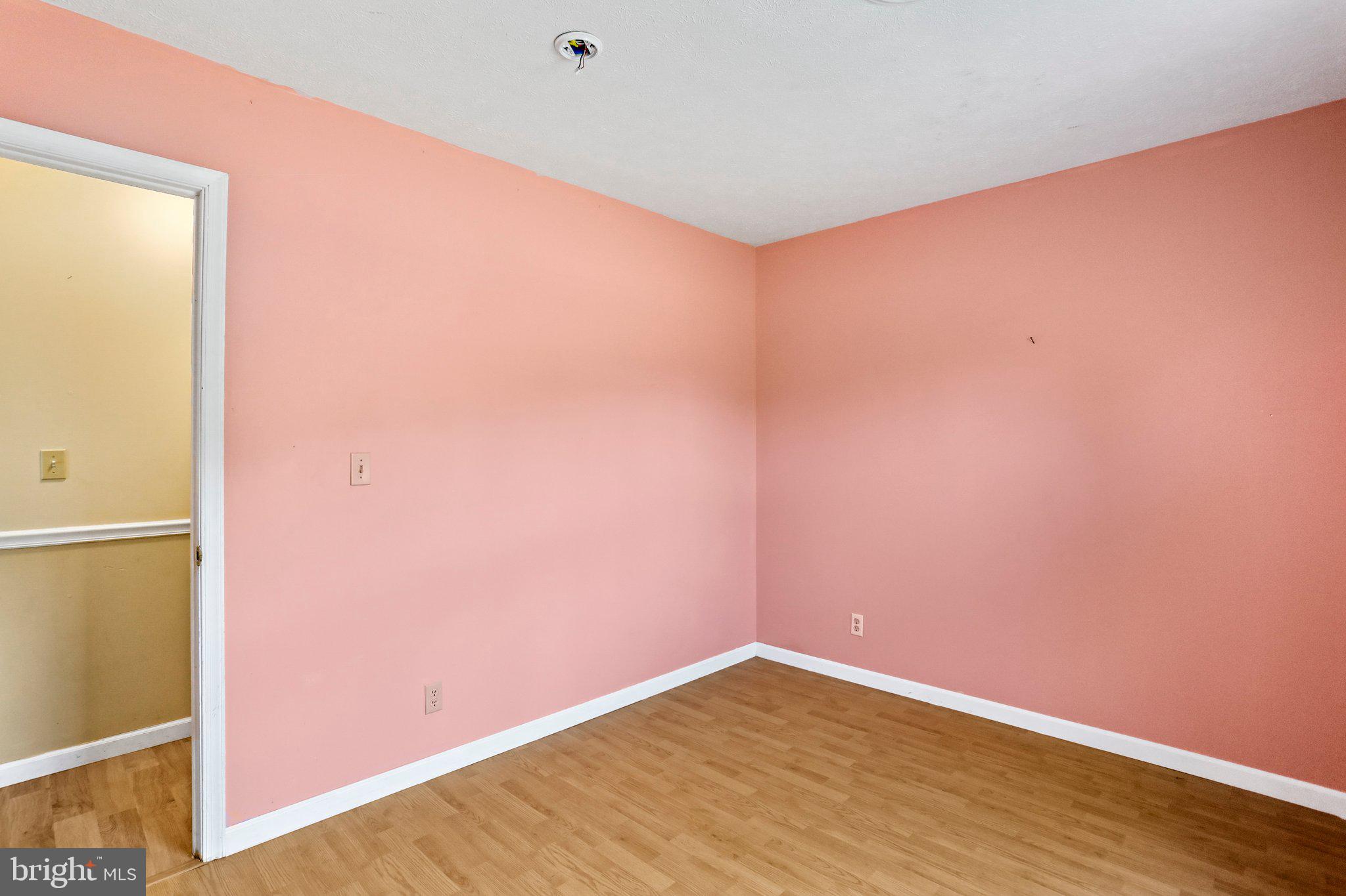 COOLFONT AT SLEEPY CREEK - Residential