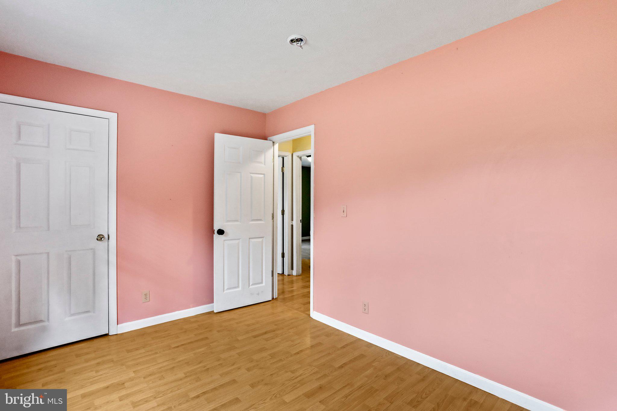 COOLFONT AT SLEEPY CREEK - Residential