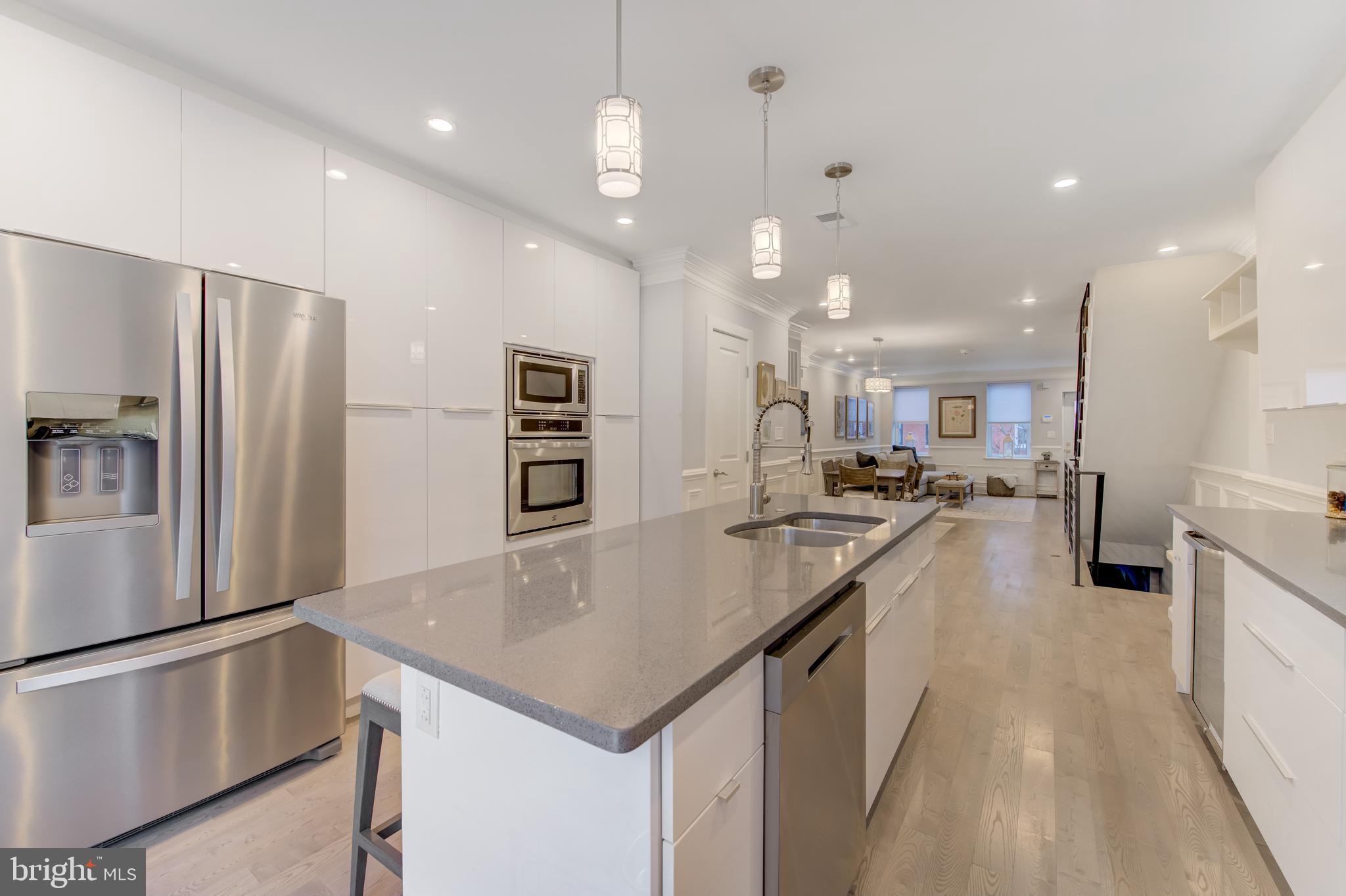 POINT BREEZE - Residential