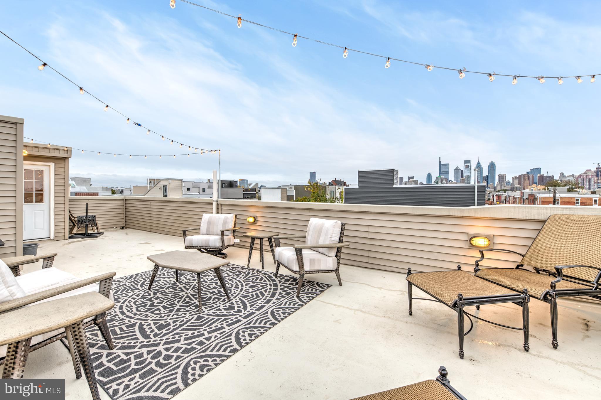 POINT BREEZE - Residential