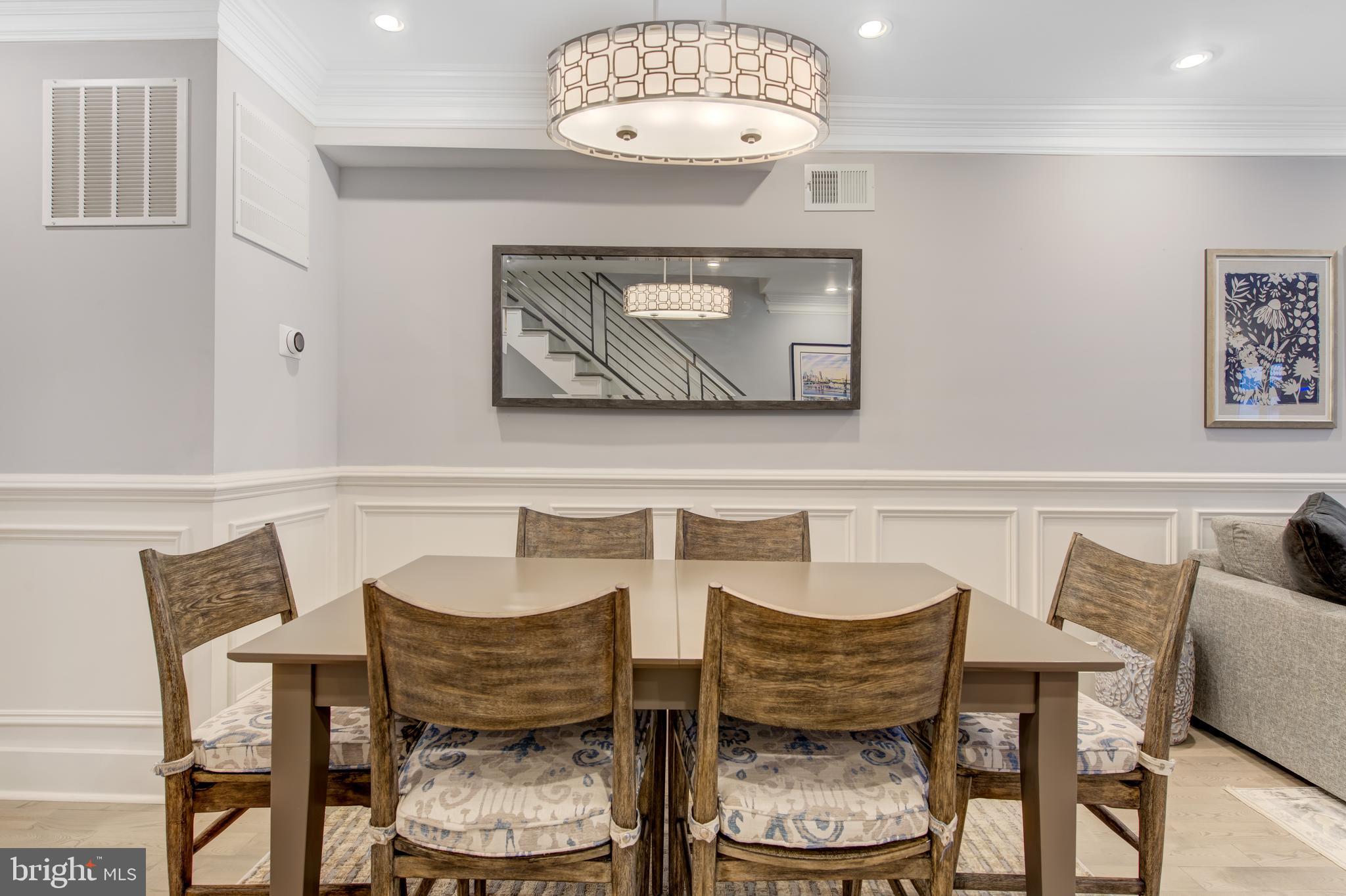 POINT BREEZE - Residential