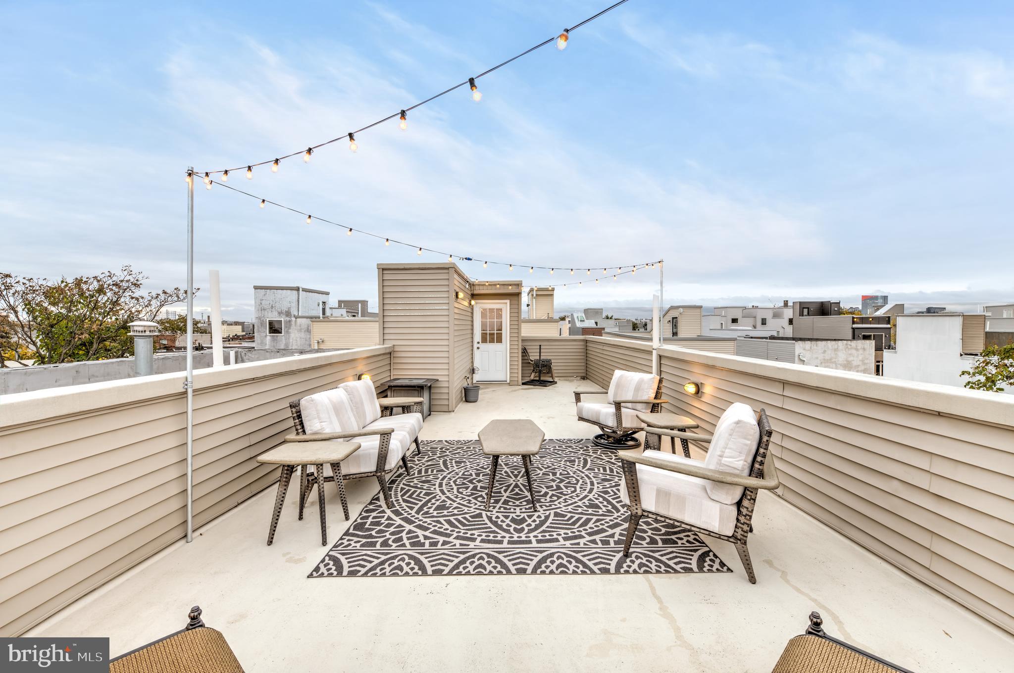 POINT BREEZE - Residential