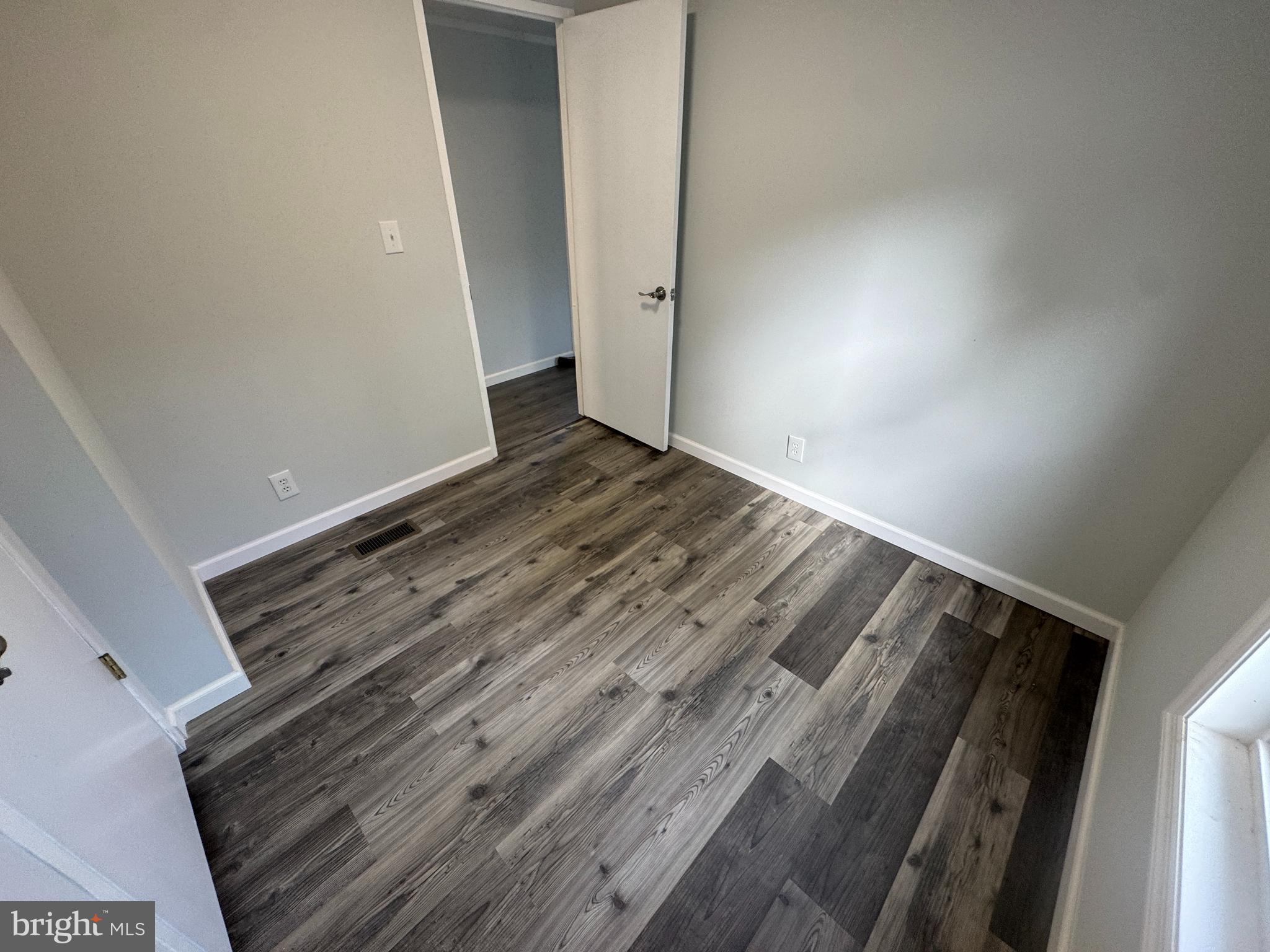 BROOKSIDE - Residential