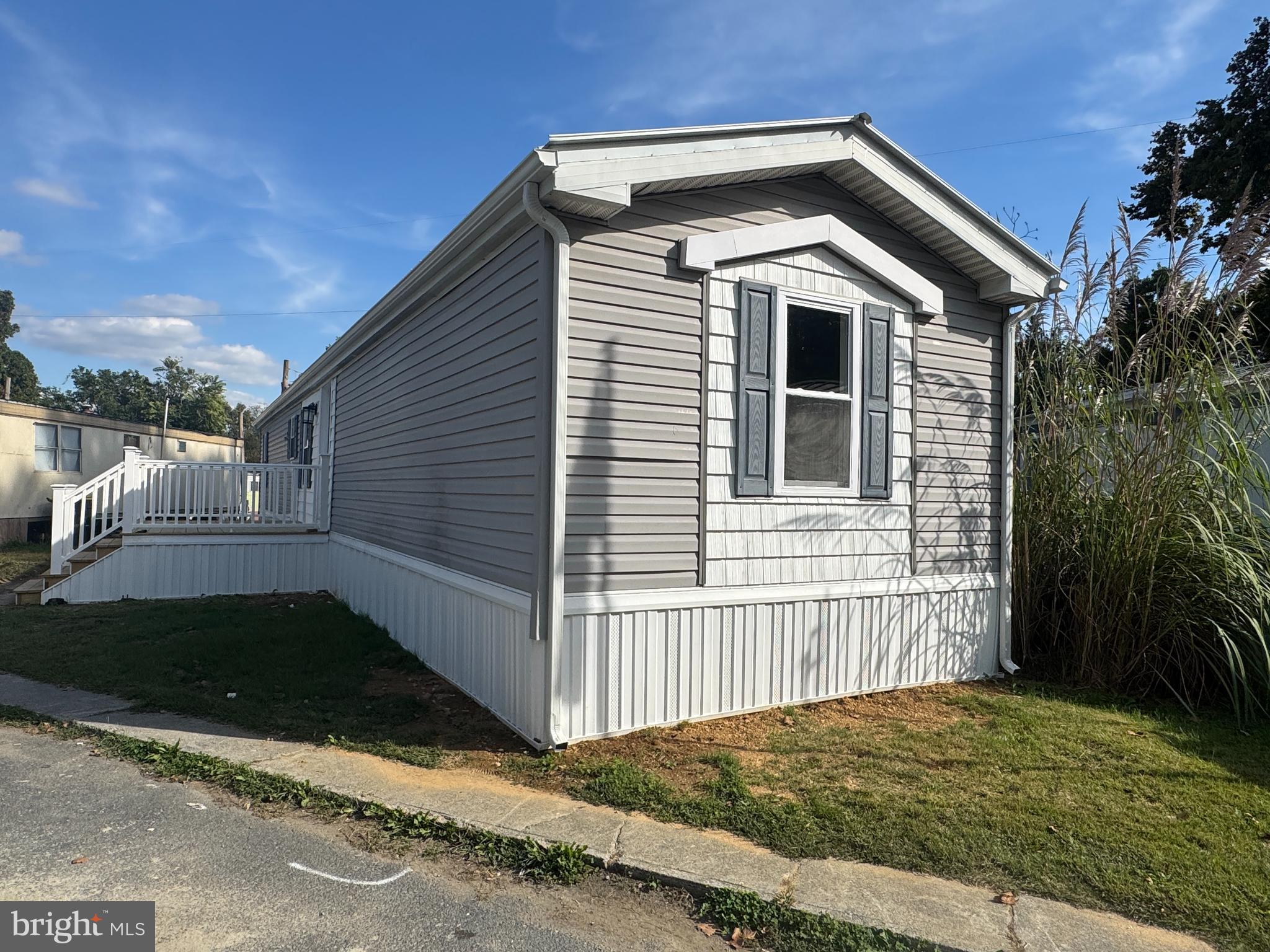 BROOKSIDE - Residential