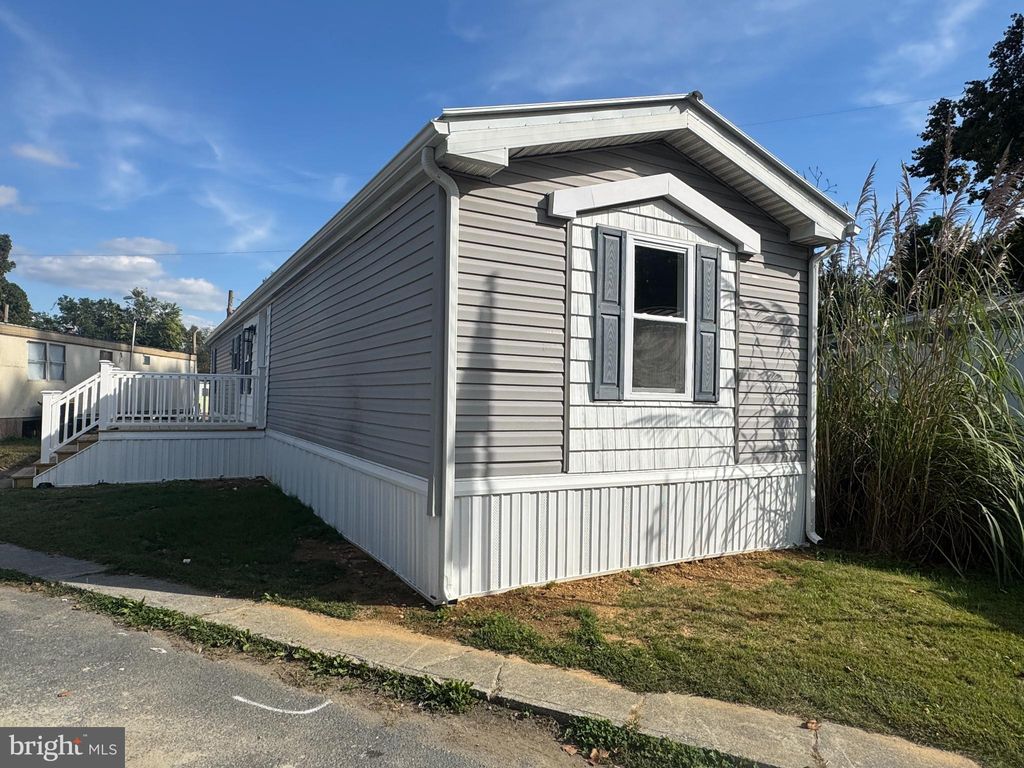 Photo of 37 George Drive, MIDDLETOWN, PA 17057 (MLS # PADA2050310)