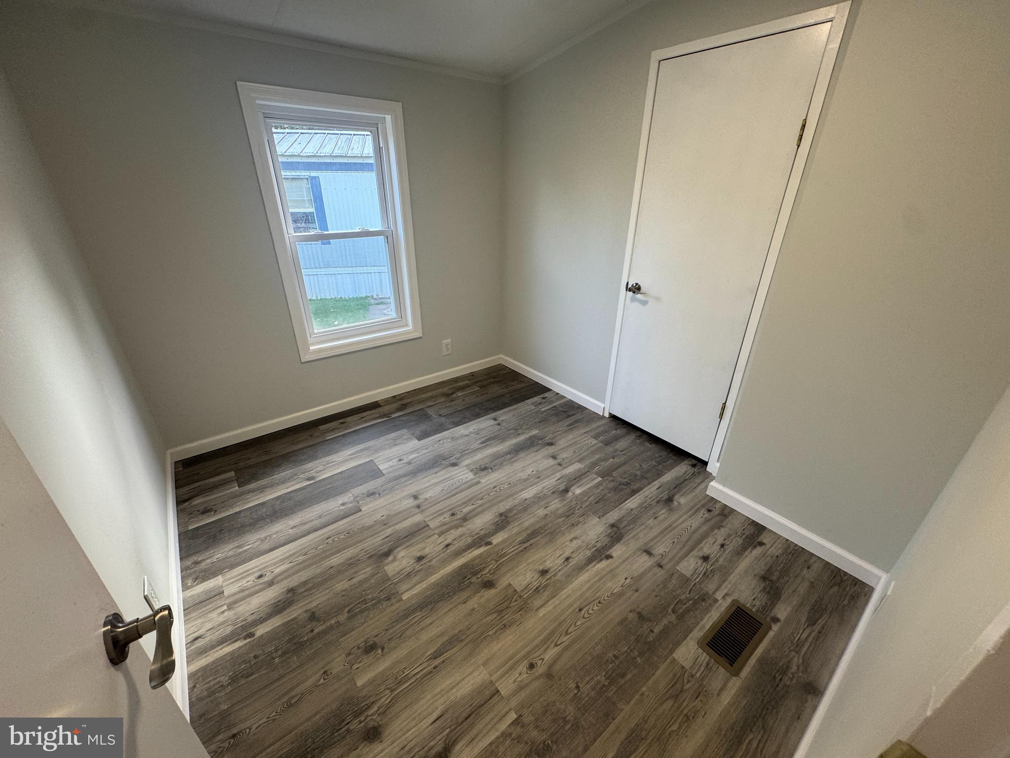 BROOKSIDE - Residential