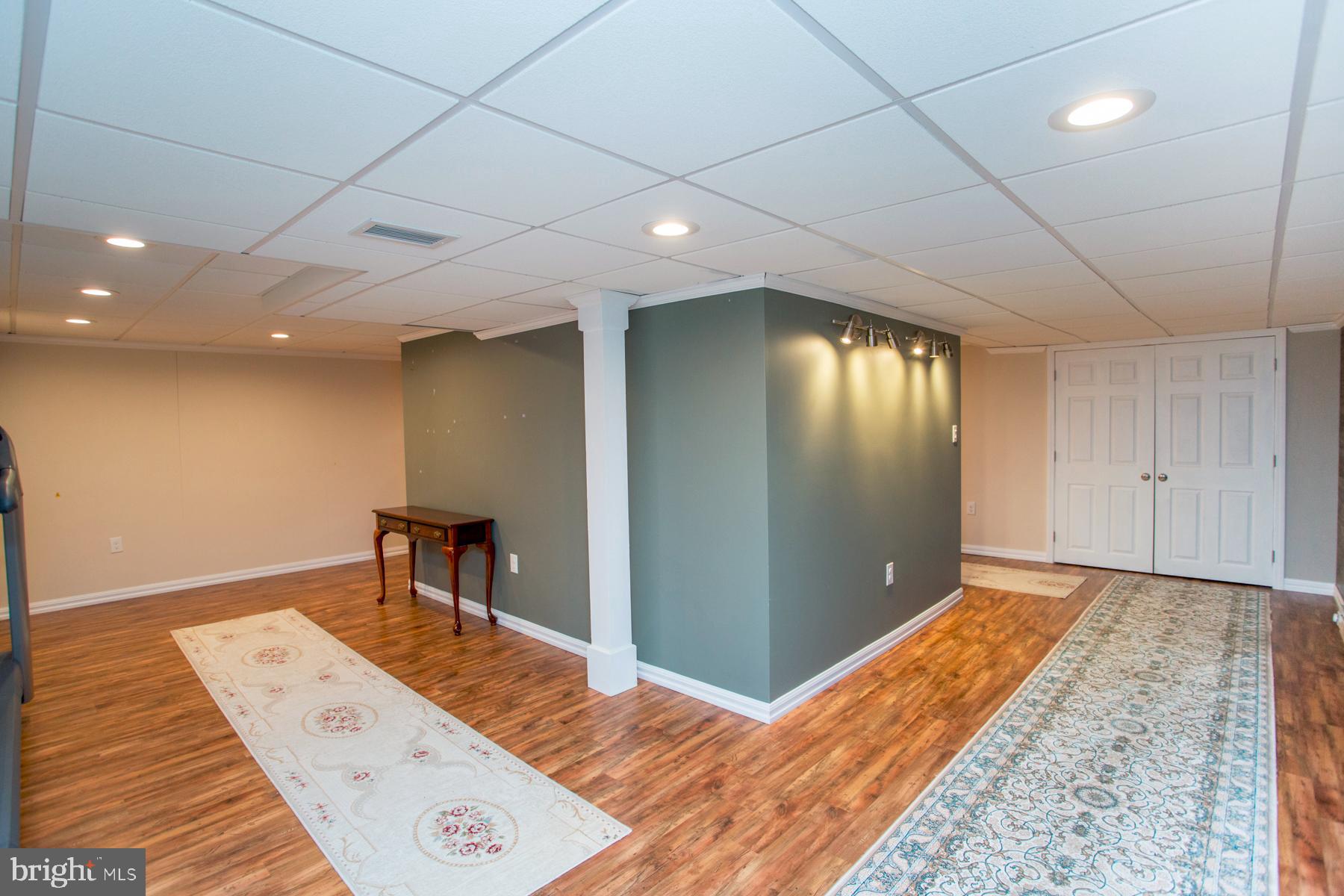 NORTHAMPTON HUNT - Residential