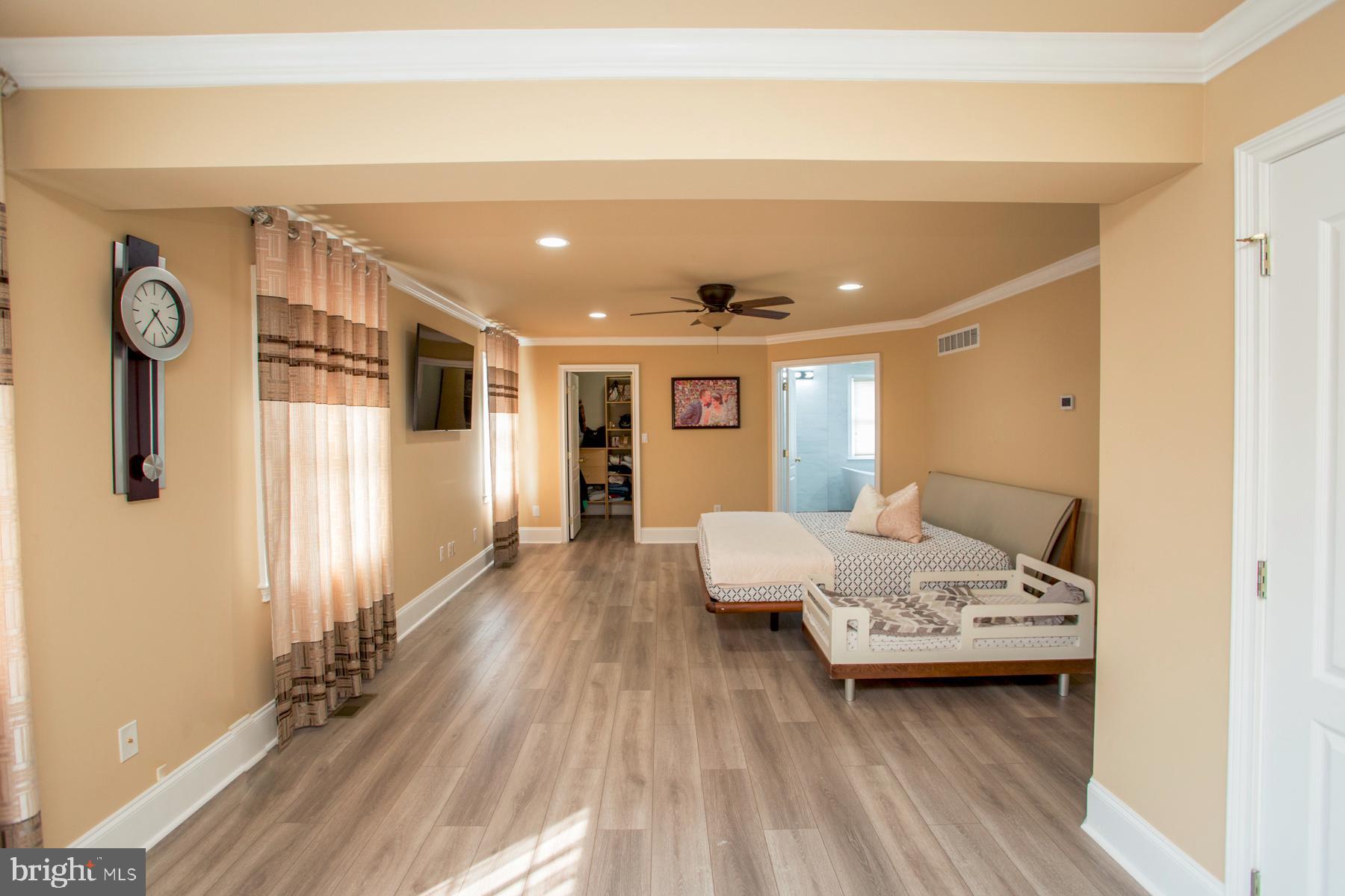 NORTHAMPTON HUNT - Residential