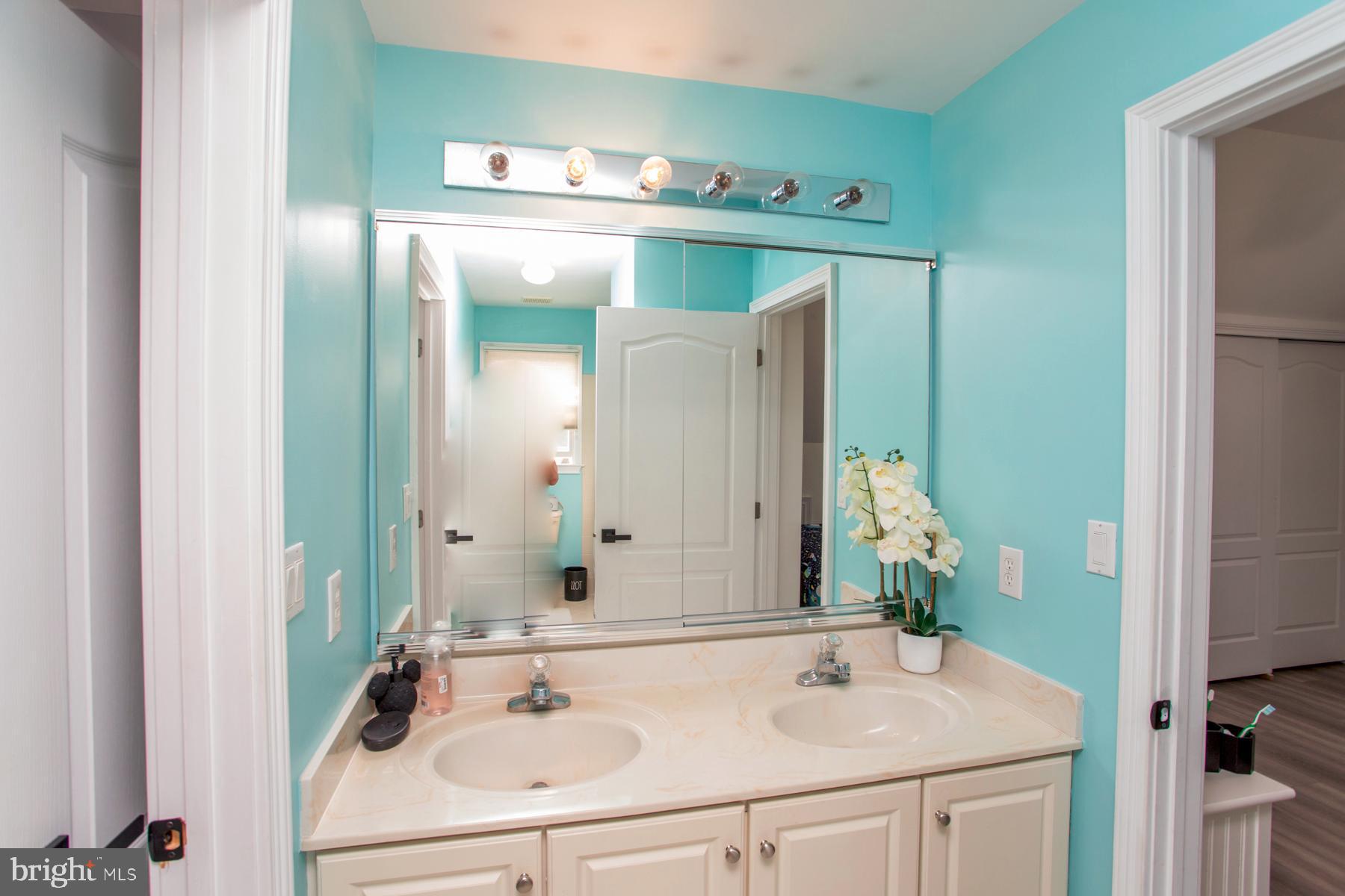 NORTHAMPTON HUNT - Residential