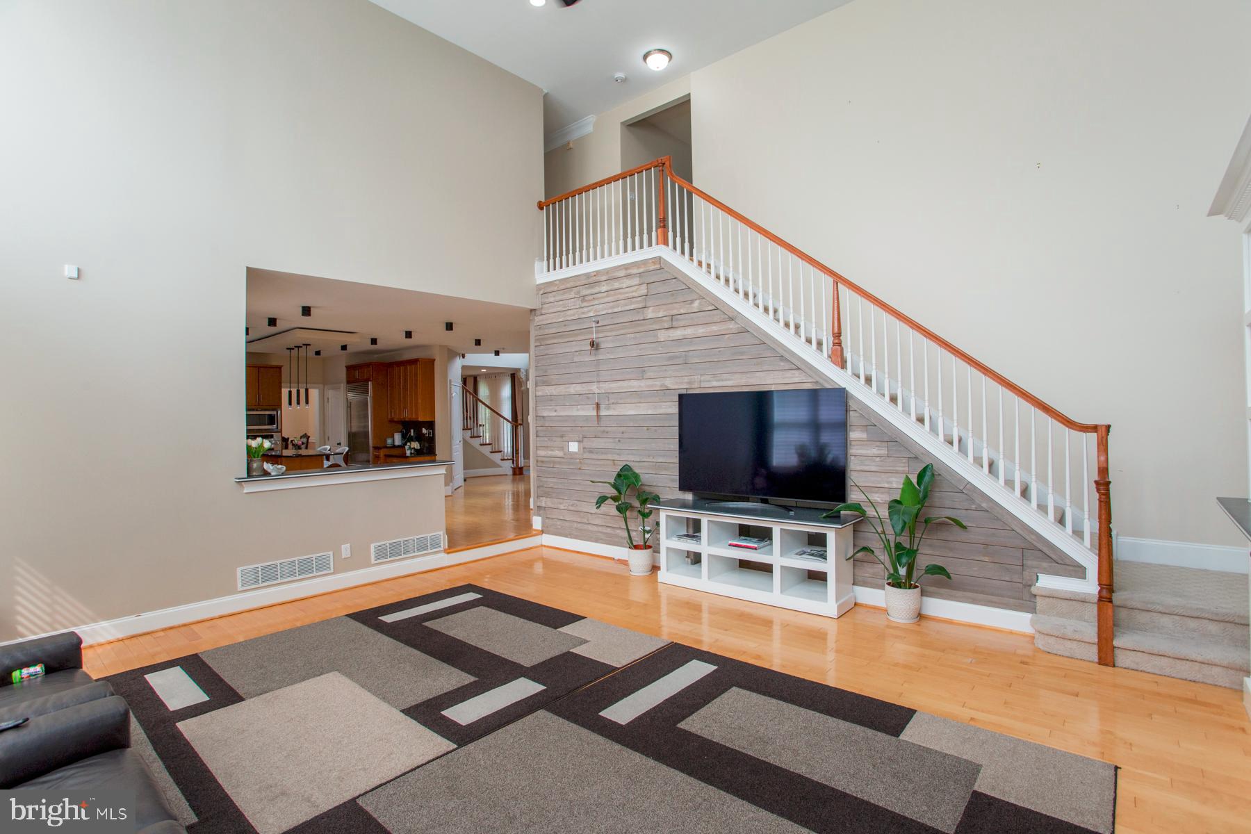 NORTHAMPTON HUNT - Residential