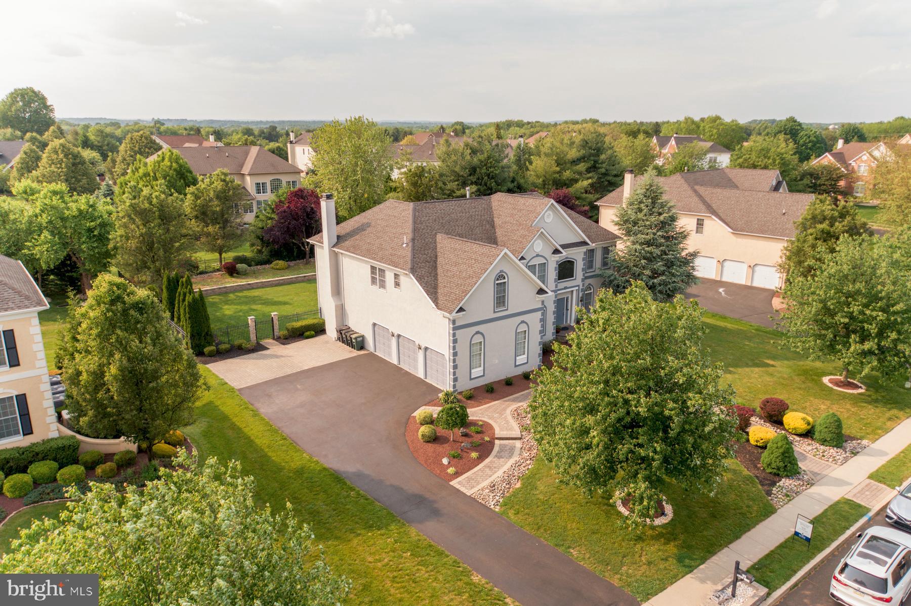 NORTHAMPTON HUNT - Residential