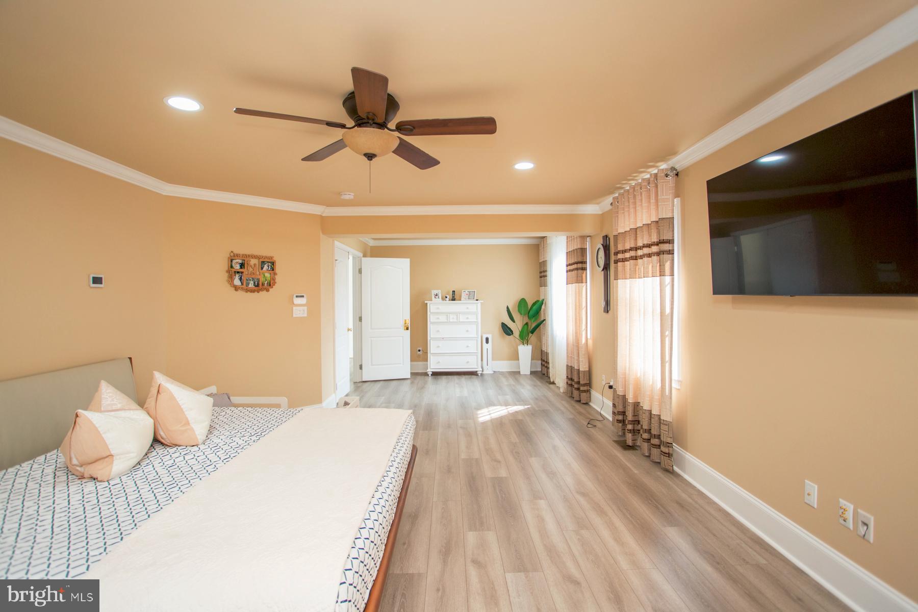 NORTHAMPTON HUNT - Residential