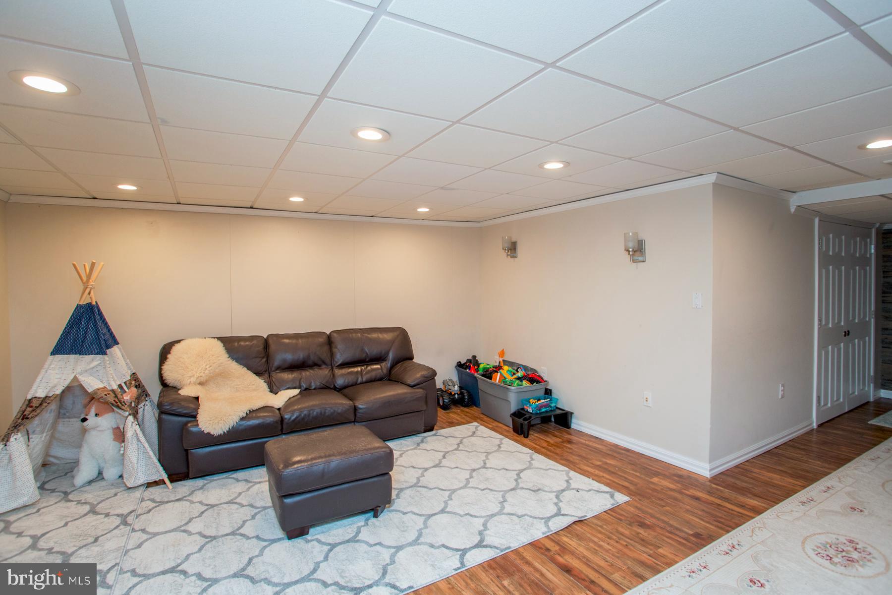 NORTHAMPTON HUNT - Residential