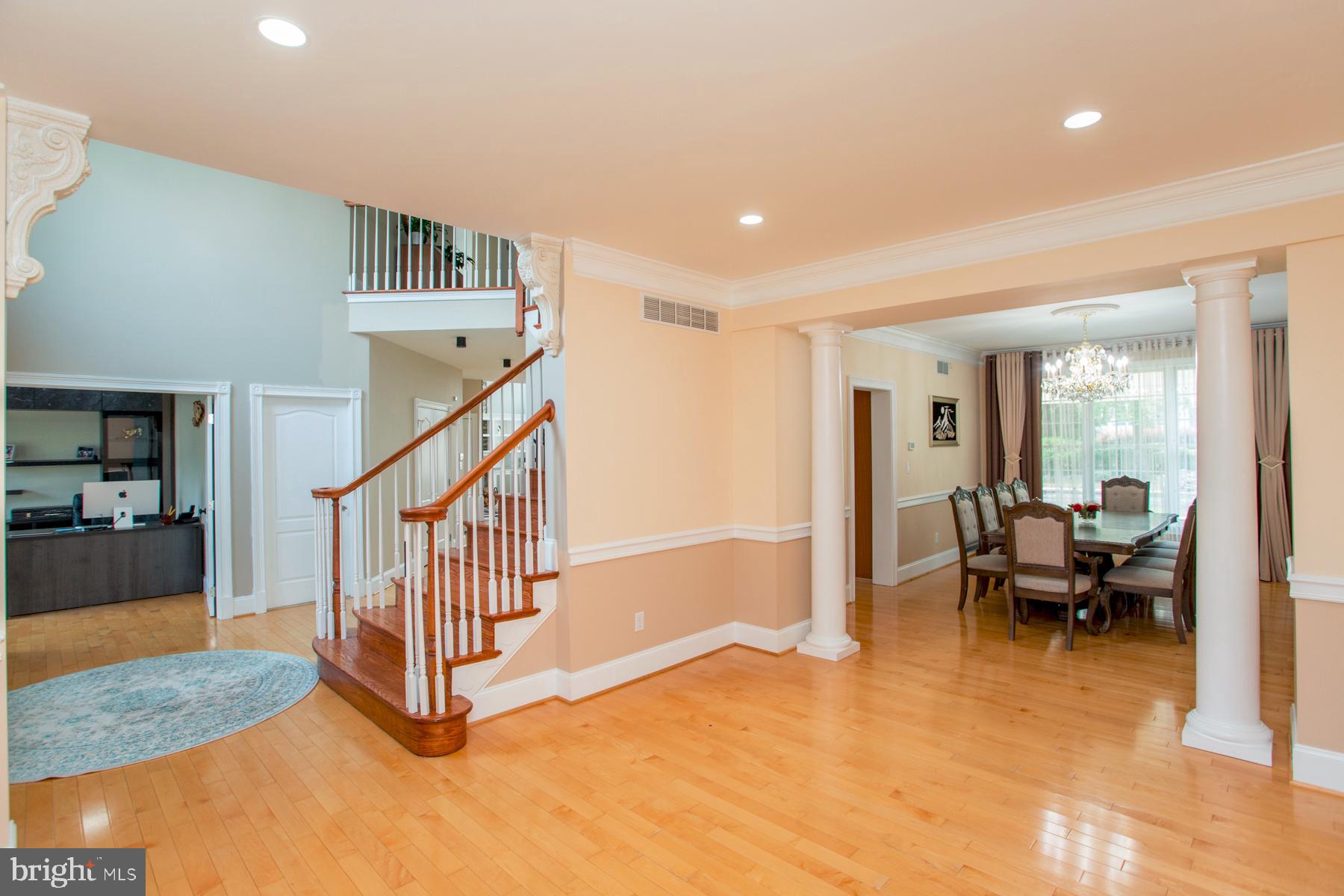 NORTHAMPTON HUNT - Residential