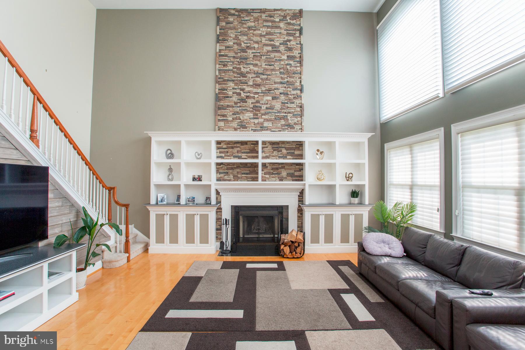 NORTHAMPTON HUNT - Residential