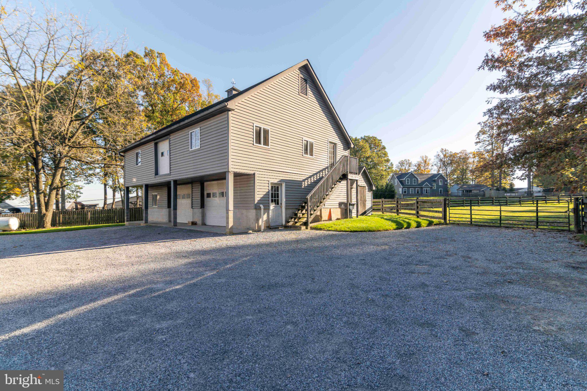 309 S KINZER ROAD