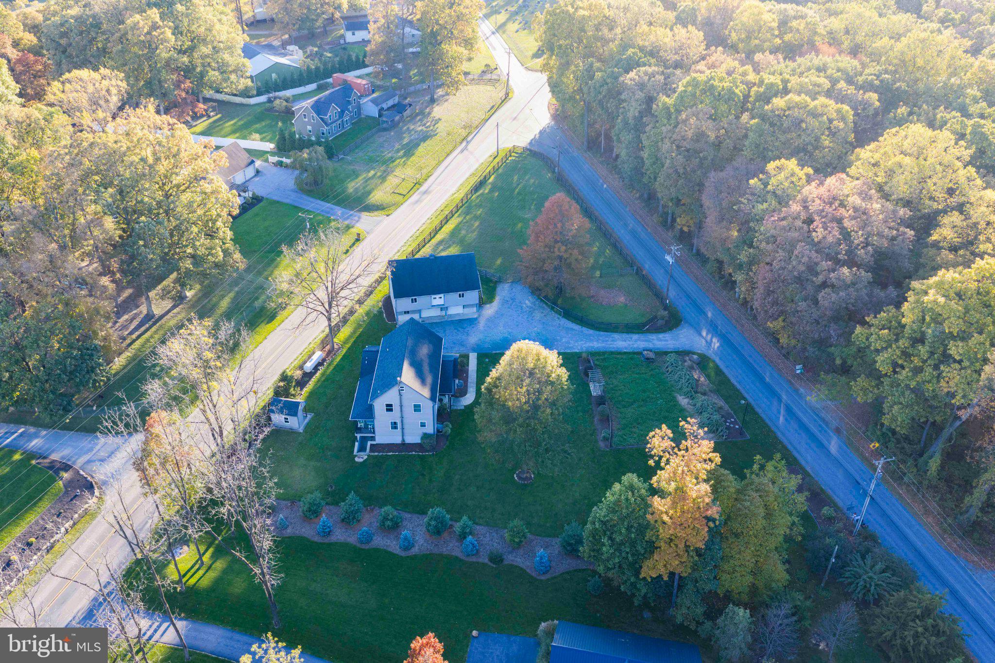 309 S KINZER ROAD