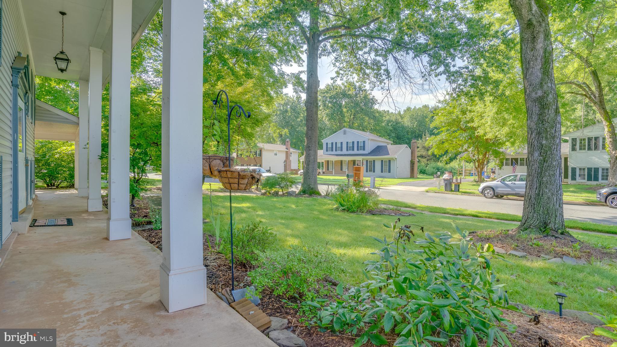 CHALET WOODS - Residential Lease