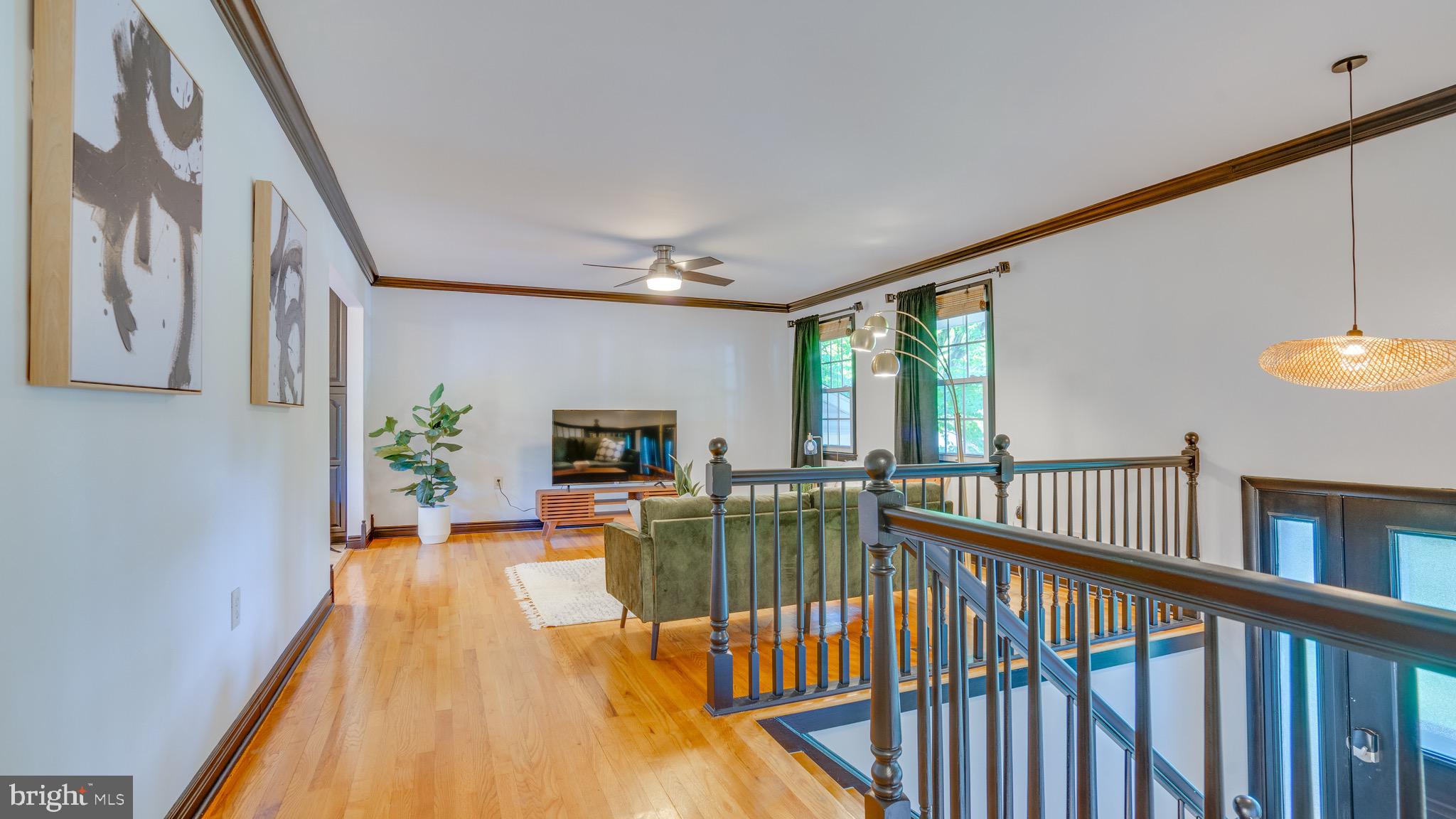 CHALET WOODS - Residential Lease