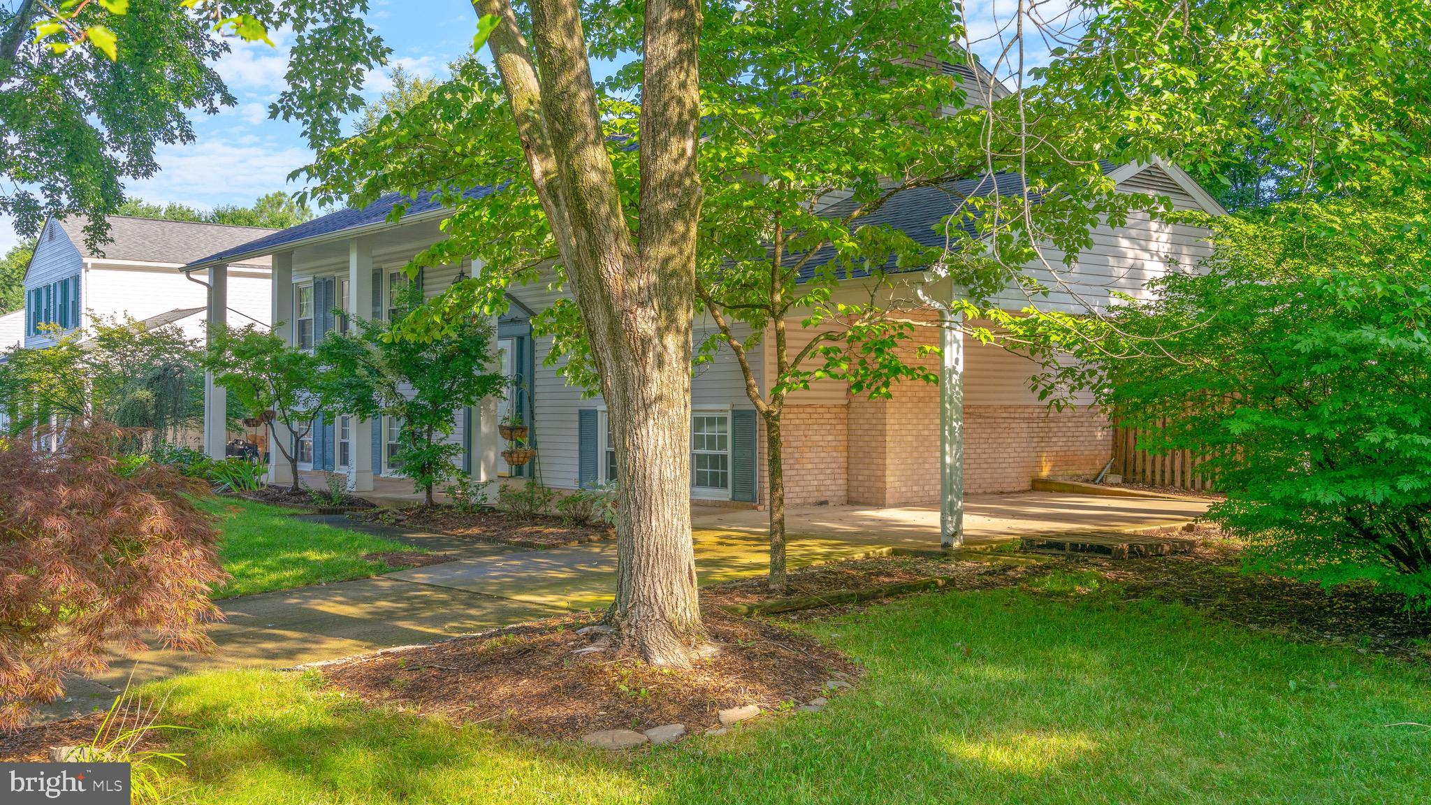 CHALET WOODS - Residential Lease