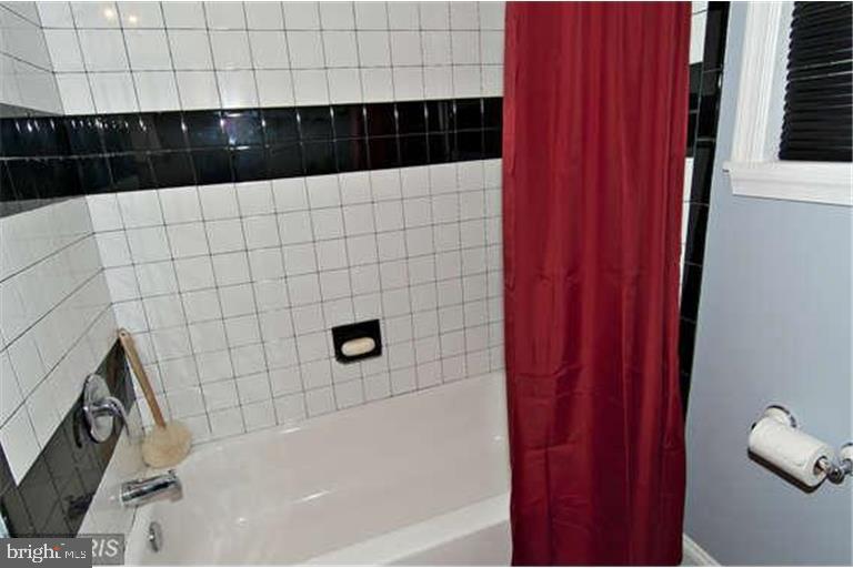 SEAT PLEASANT HEIGHTS - Residential Lease