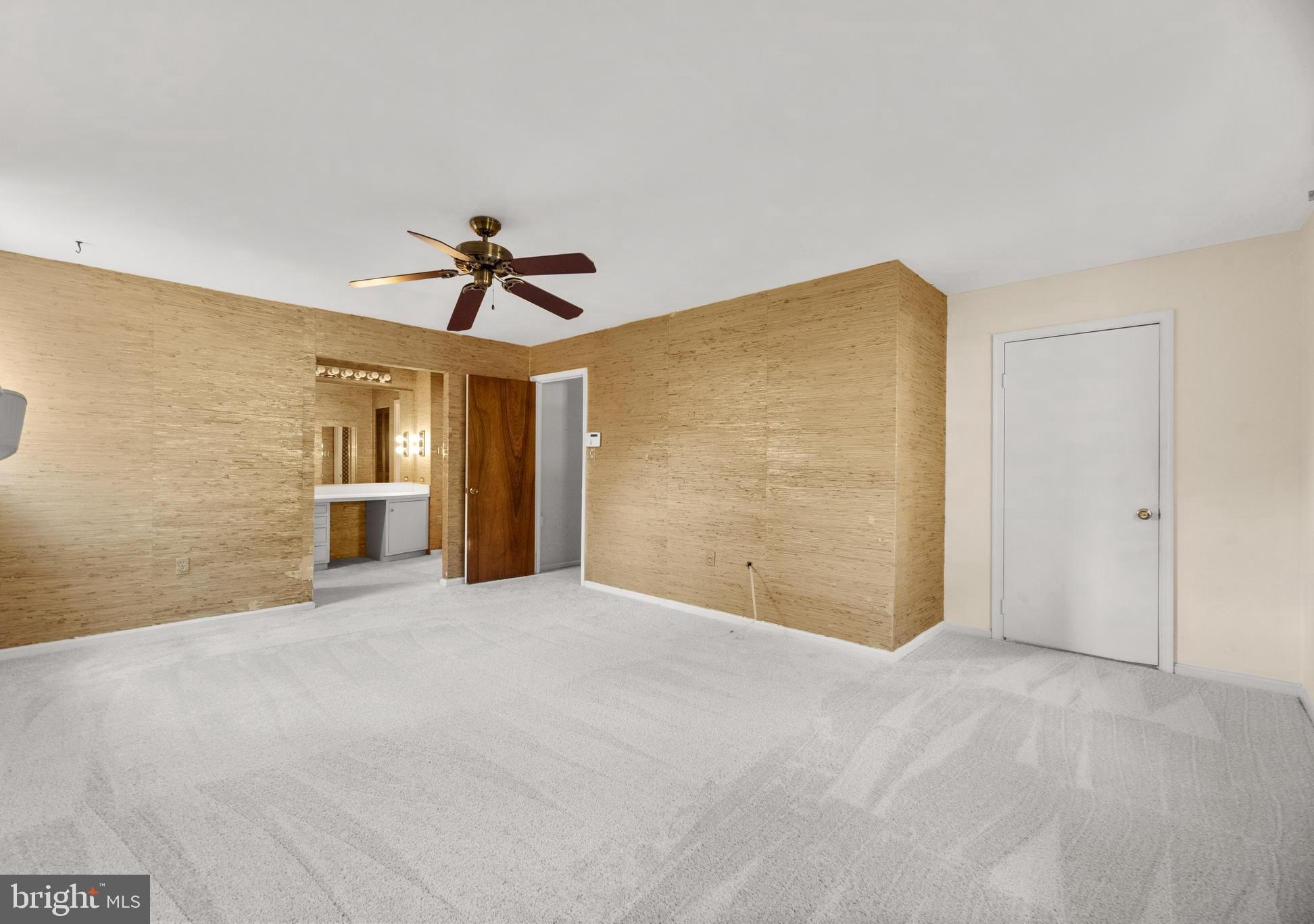 CAMELOT - Residential