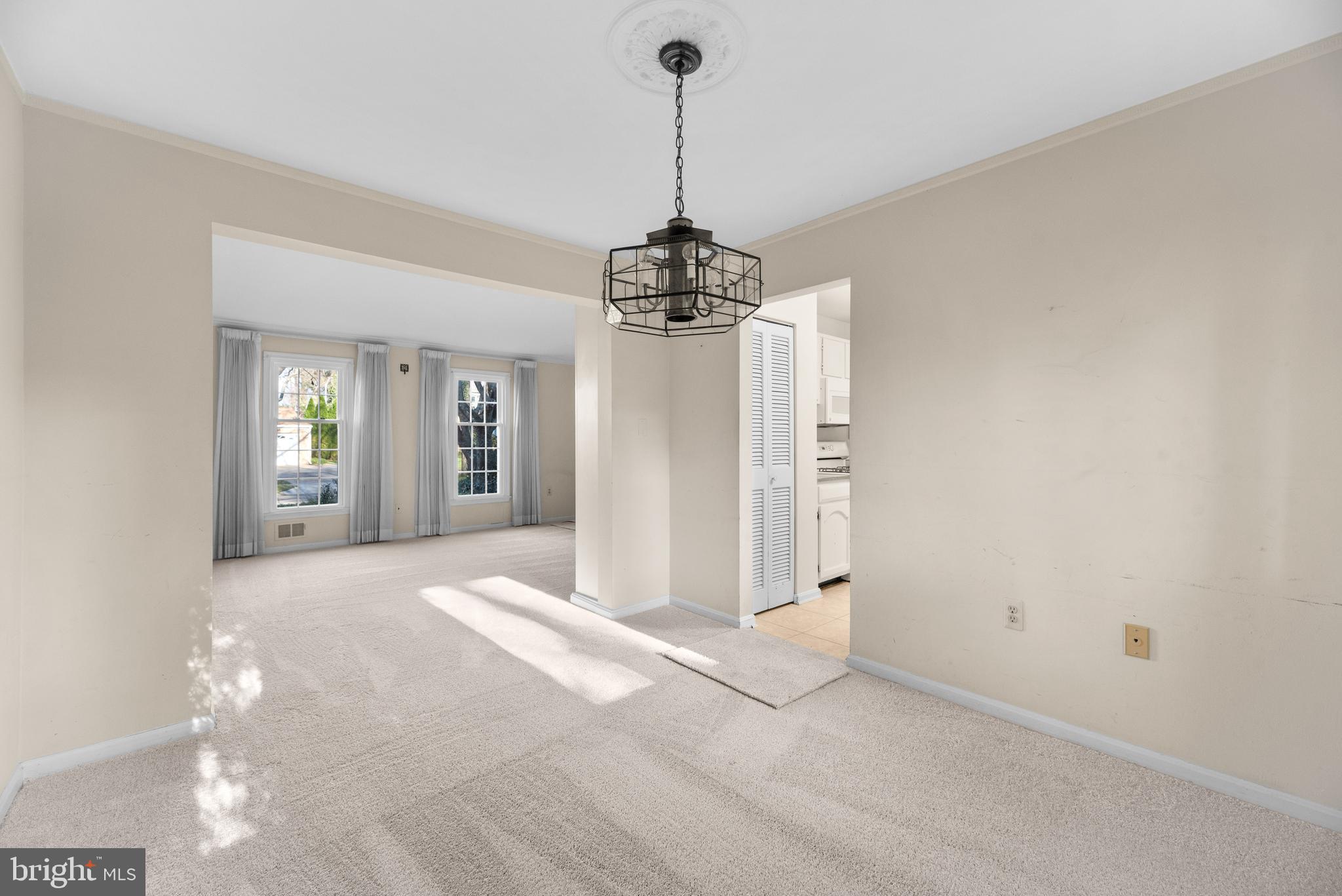 CAMELOT - Residential