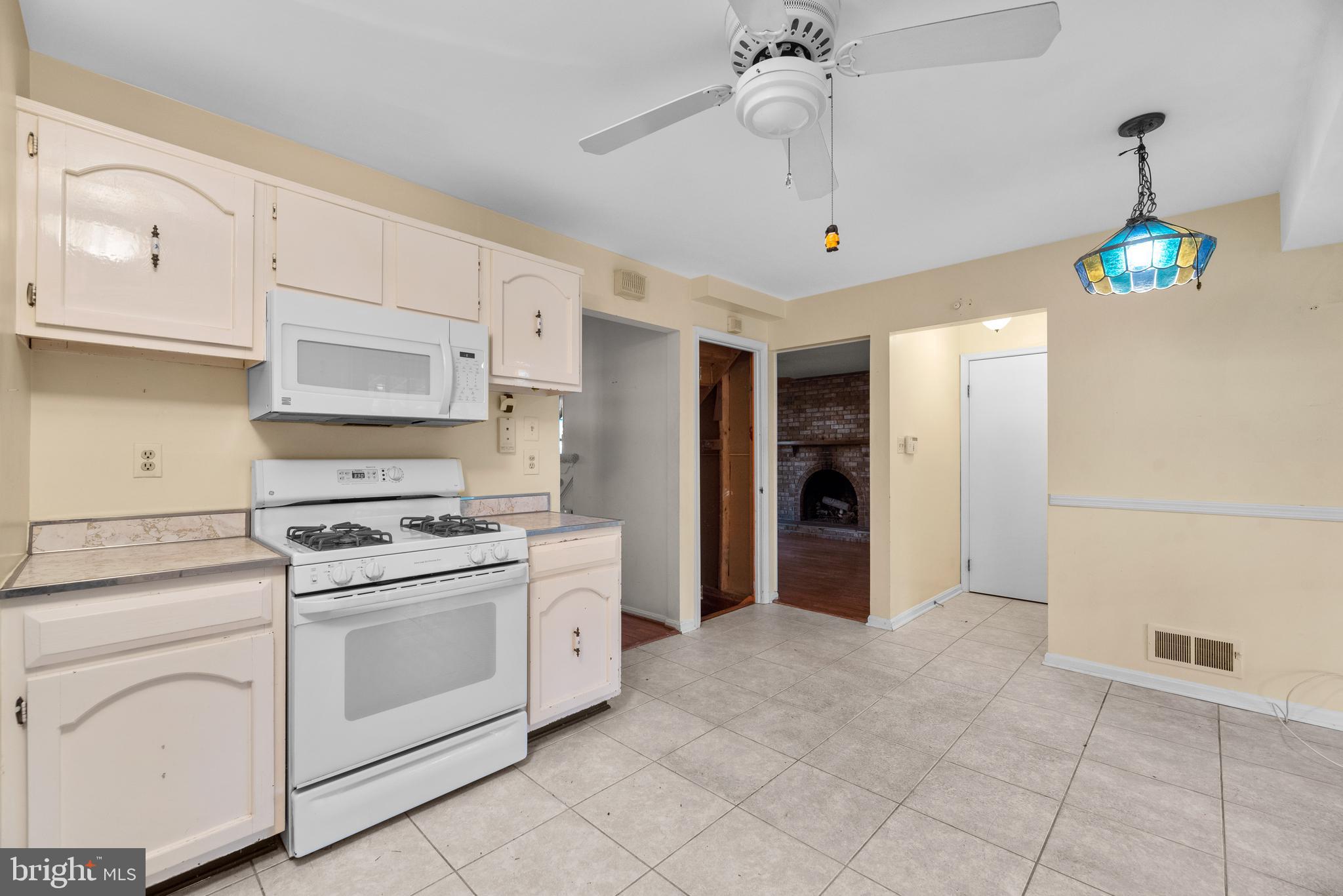 CAMELOT - Residential