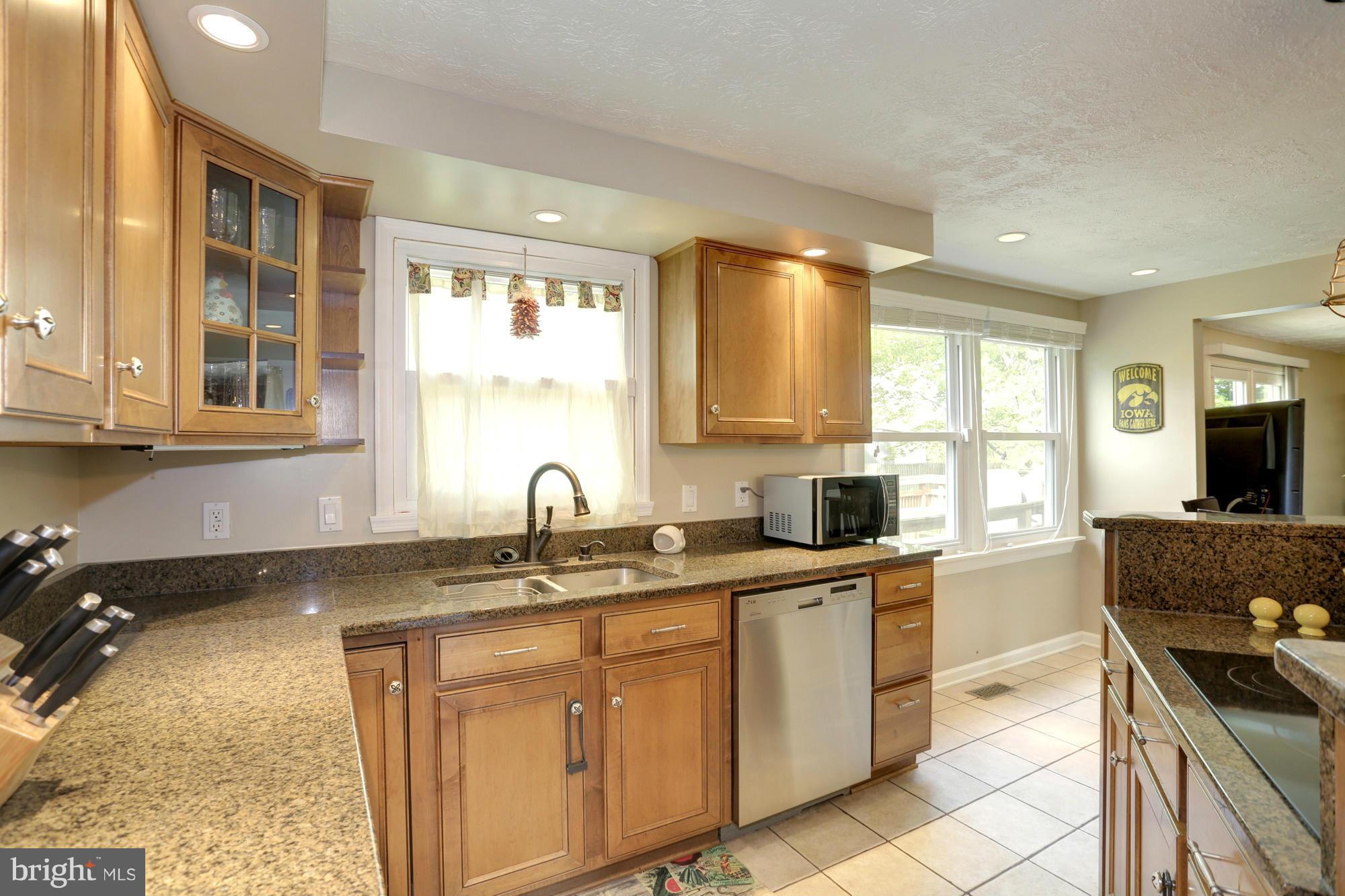 FRANKLIN SQUARE - Residential