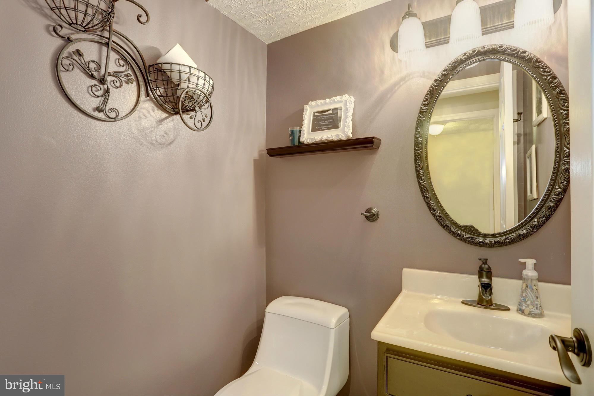 FRANKLIN SQUARE - Residential